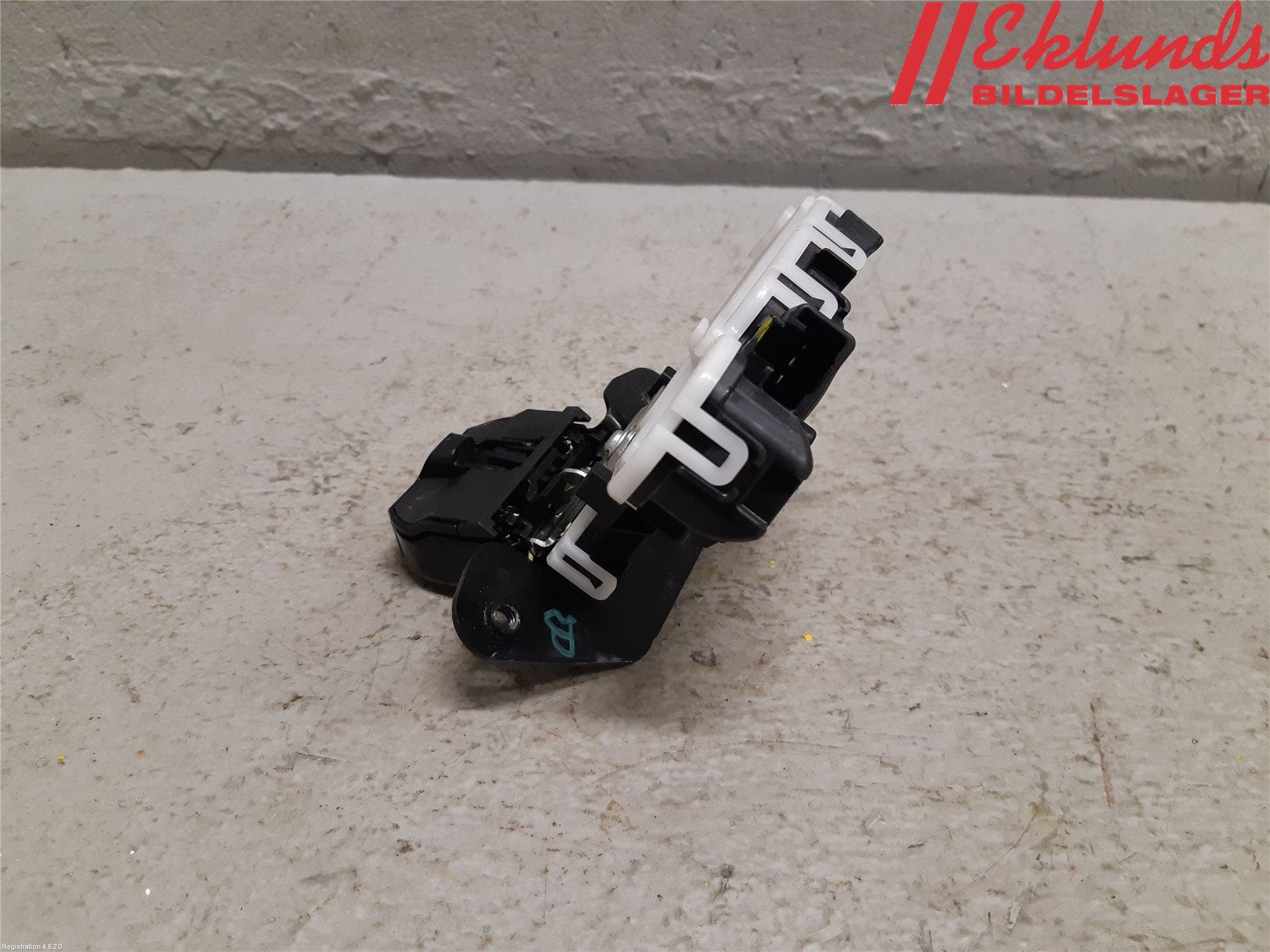 Mazda 2 (DJ) 15-22 Låskista Baklucka