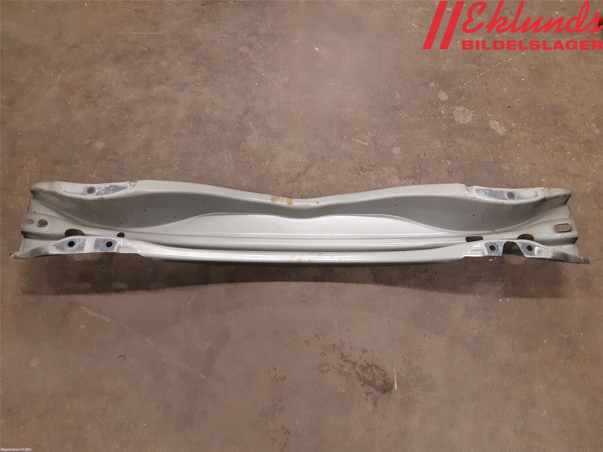 Volvo V70 14-16 Stötfångarbalk Bak