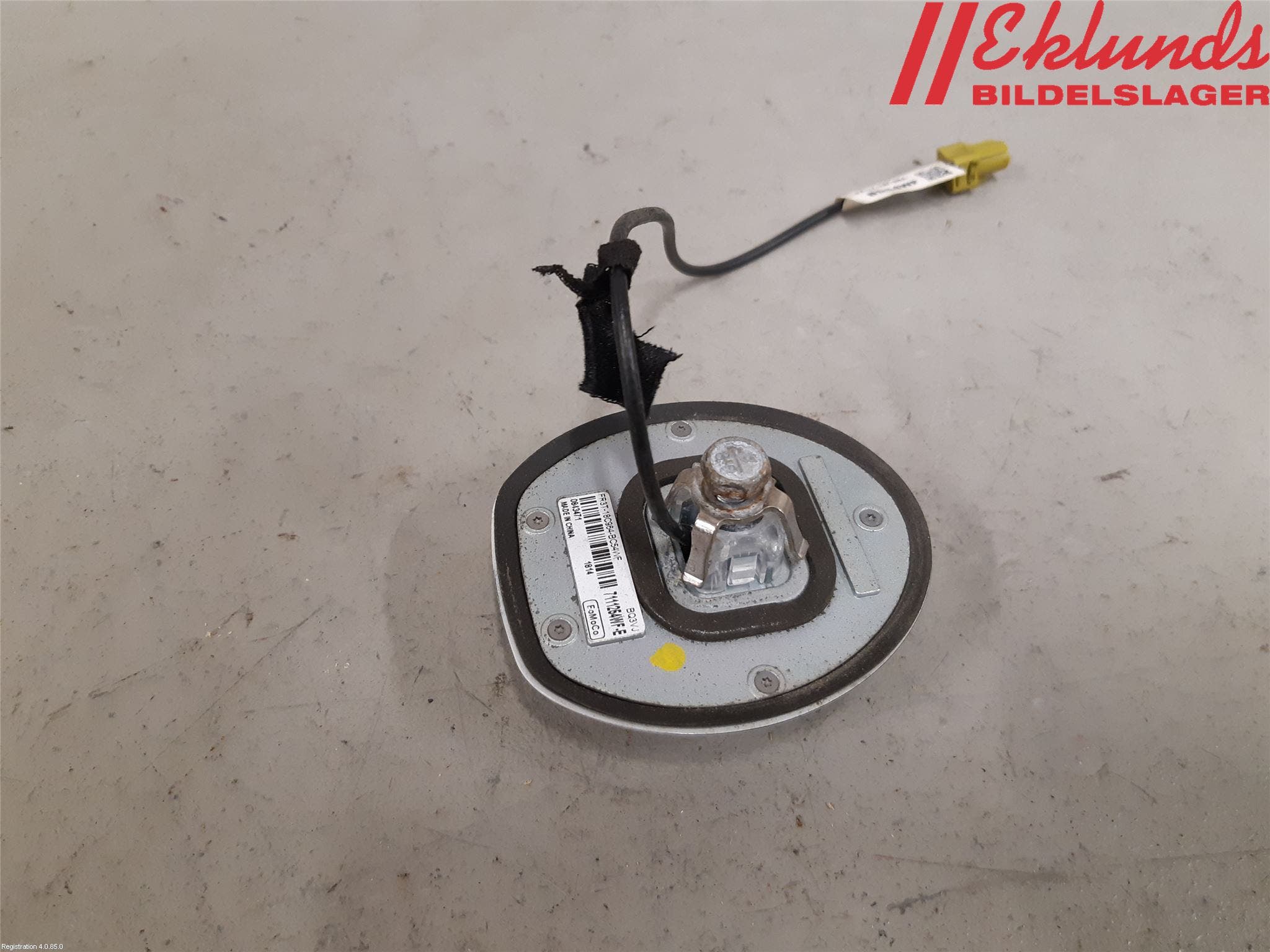 Ford MUSTANG VI 15-22 Antenn