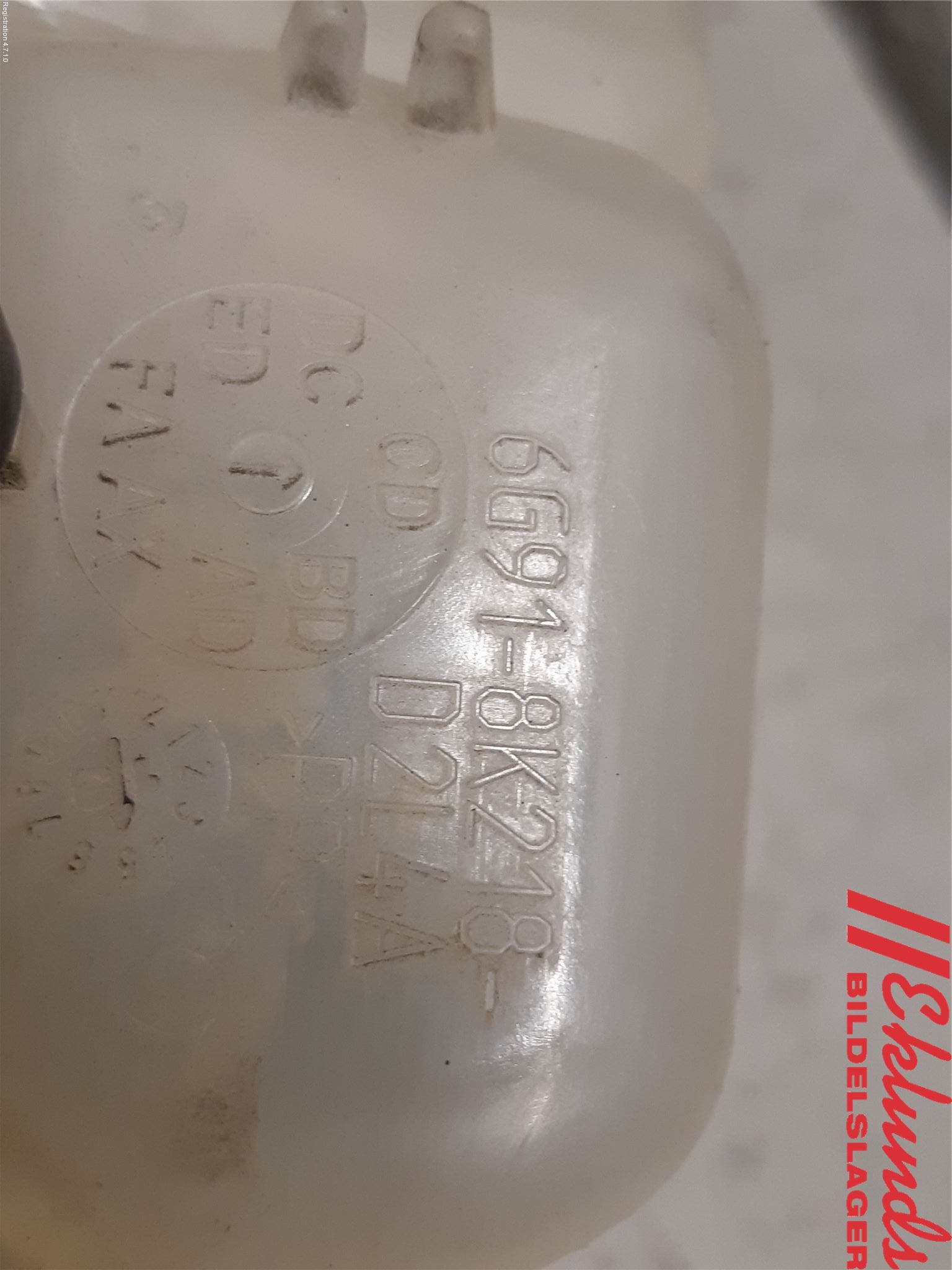 Volvo V70 14-16 Expansionstank