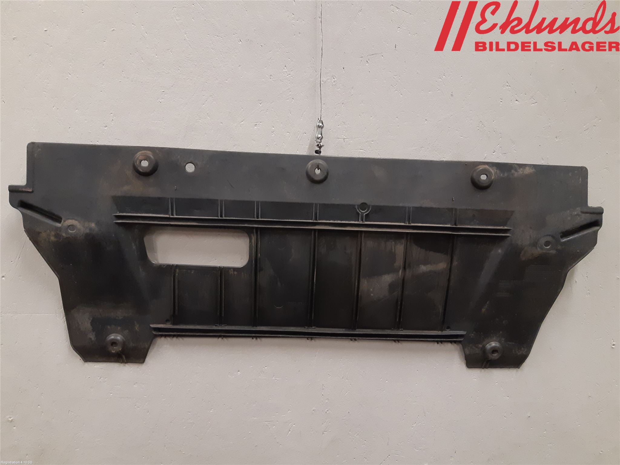 Nissan QASHQAI 10-14 Hasplåt Plåt-Plast