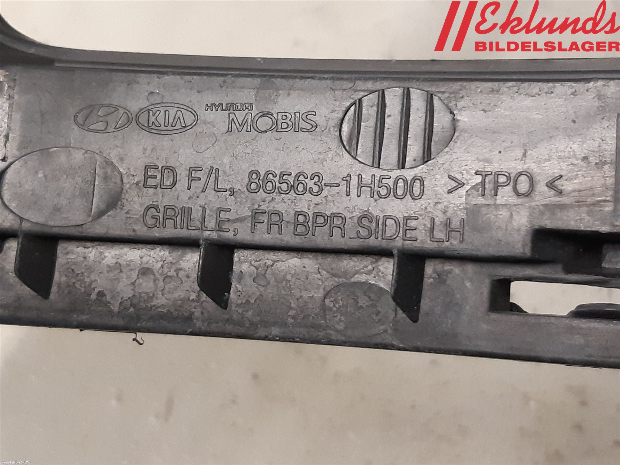 Kia CEED 06-12 Dimljussarg Fram