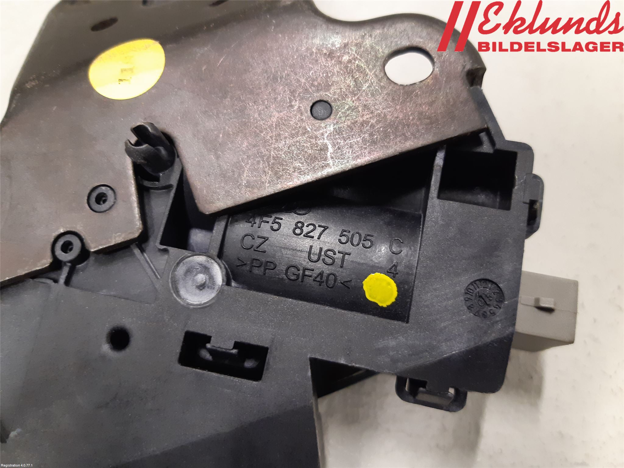 Audi A4/S4 01-05 Låskista Baklucka