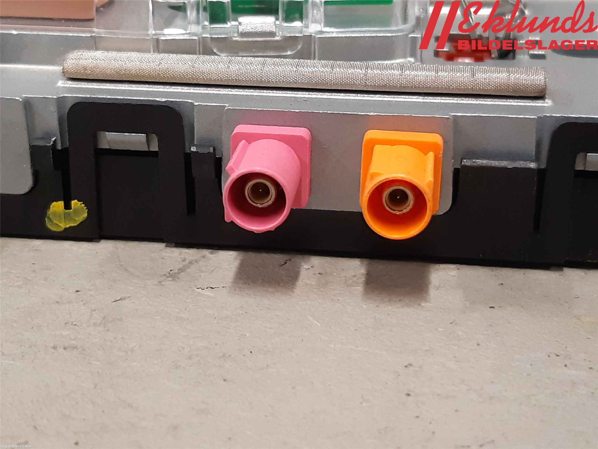 Volvo XC60 18- Antenn