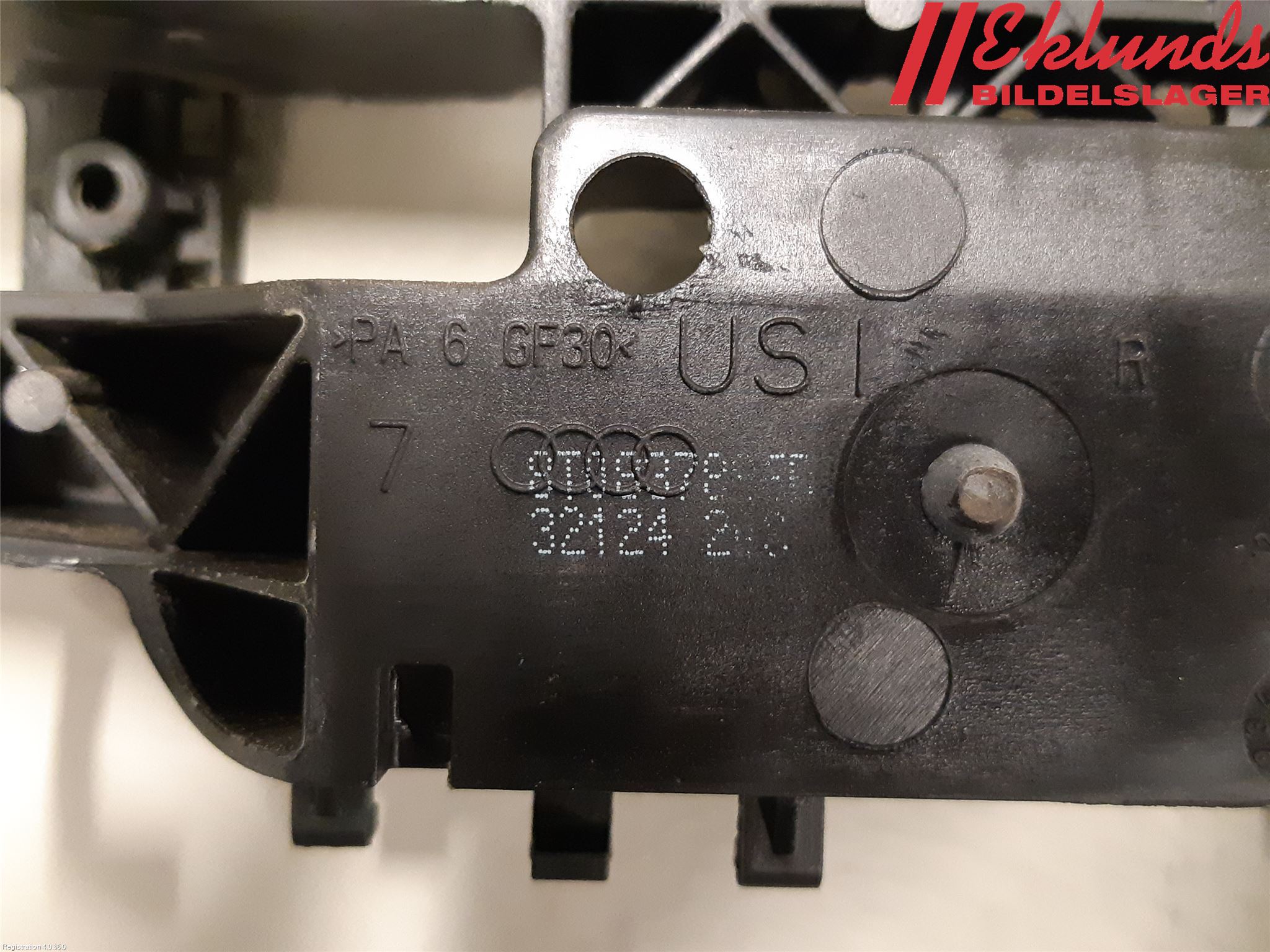 Audi A4 12-15 Dörrhandtag Yttre Hö