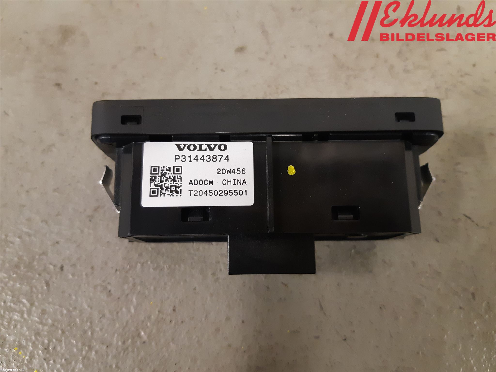 Volvo XC40/RECHARGE 18- Strömställare Multifunktion