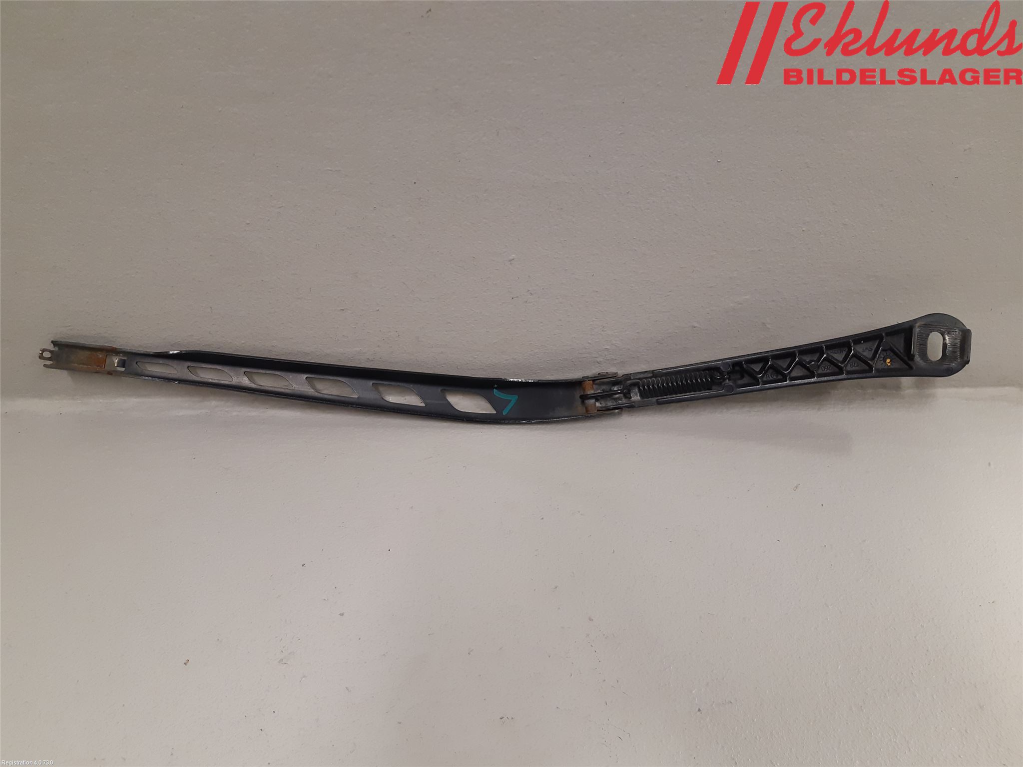 BMW 5 E60/61 Sed/Tou 02-10 Torkararm Armar Vindruta