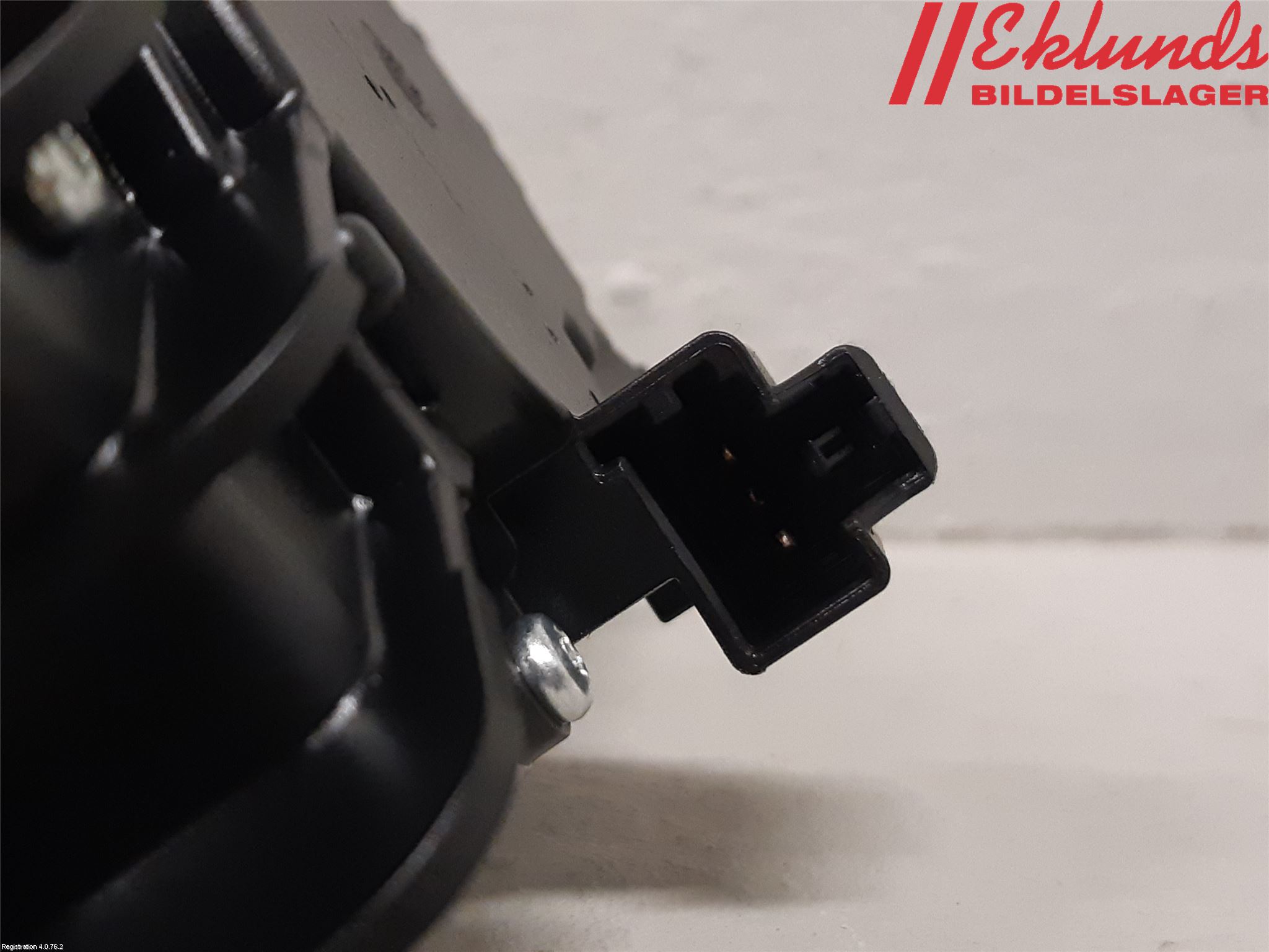 Volvo V90 17->> Torkarmotor Baklucka