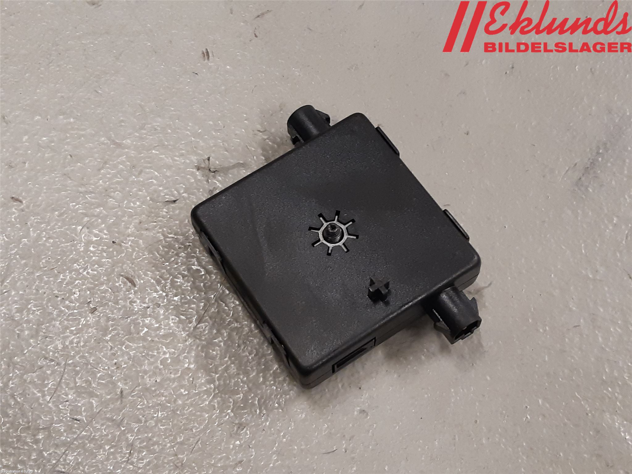 BMW X6 F16 14-19 Antennförstärkare