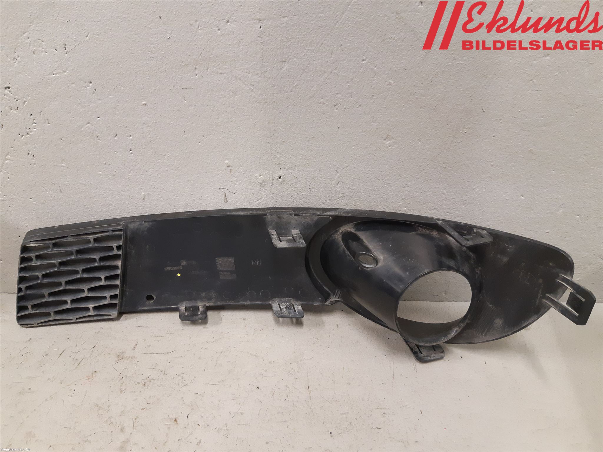 Saab 9-5     06-10 Dimljussarg Fram