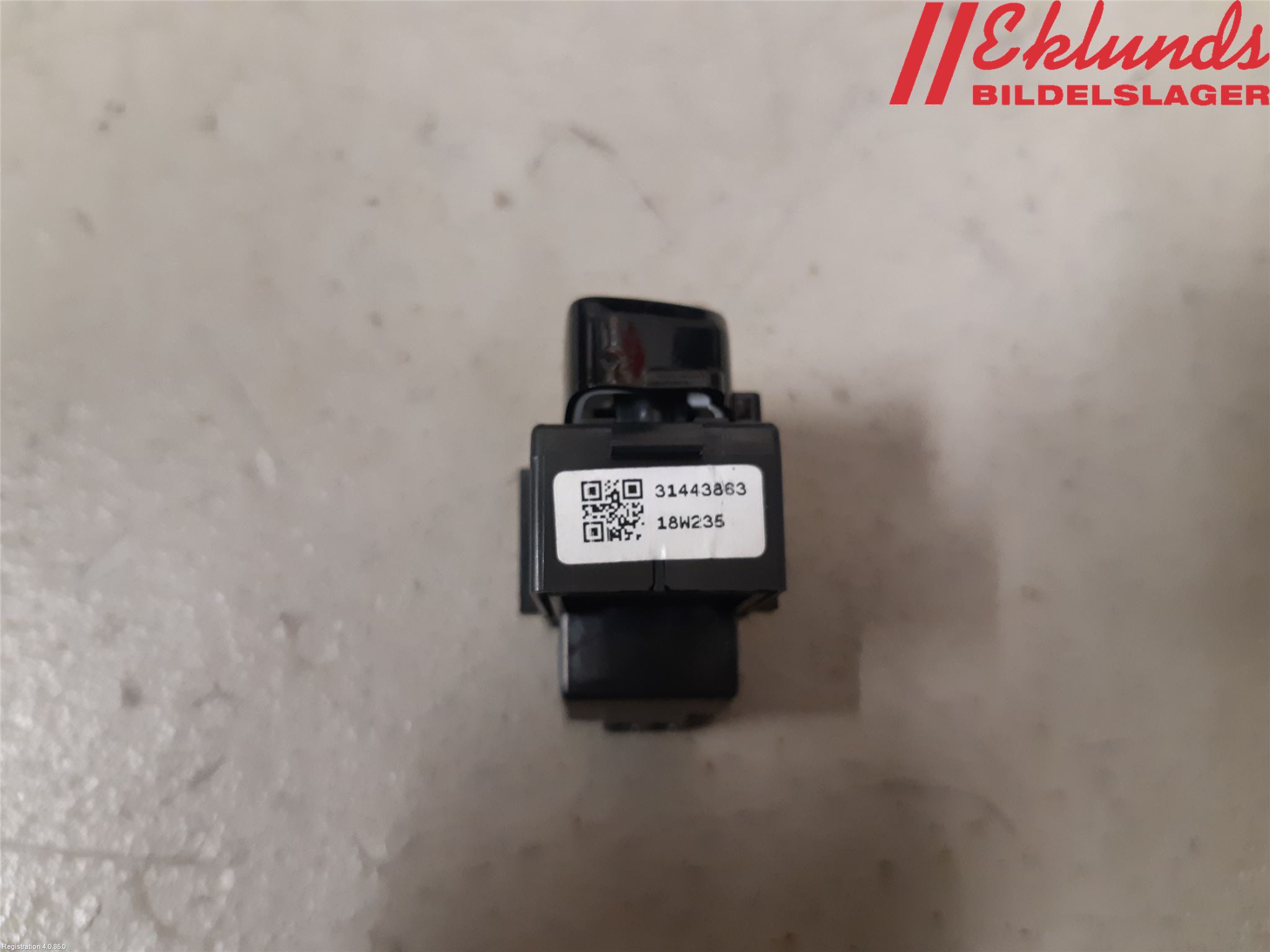 Volvo V90 17->> Strömställare Centrallås