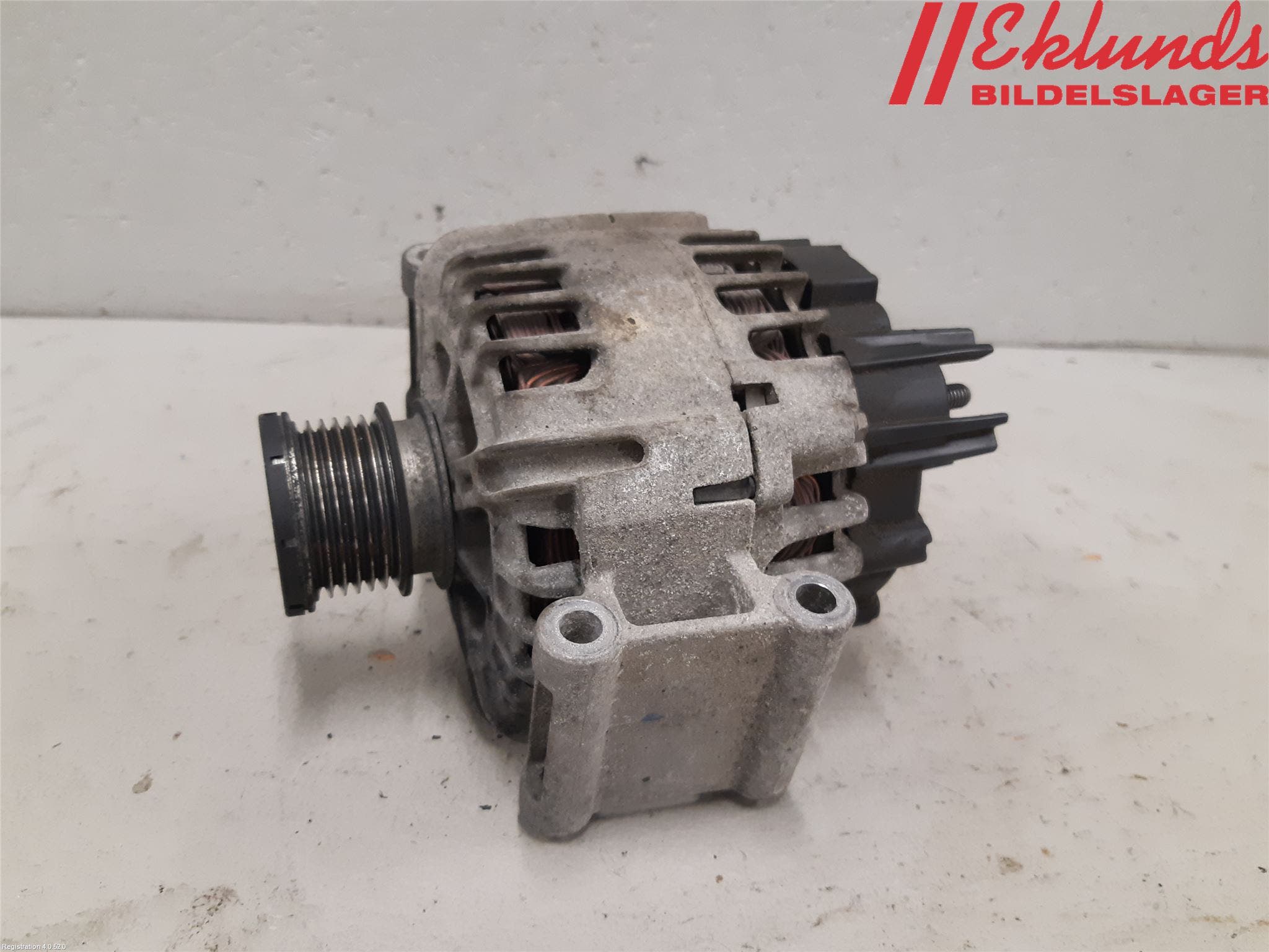 Mercedes-Benz MB C-KLASS (W204) 07-15 Generator