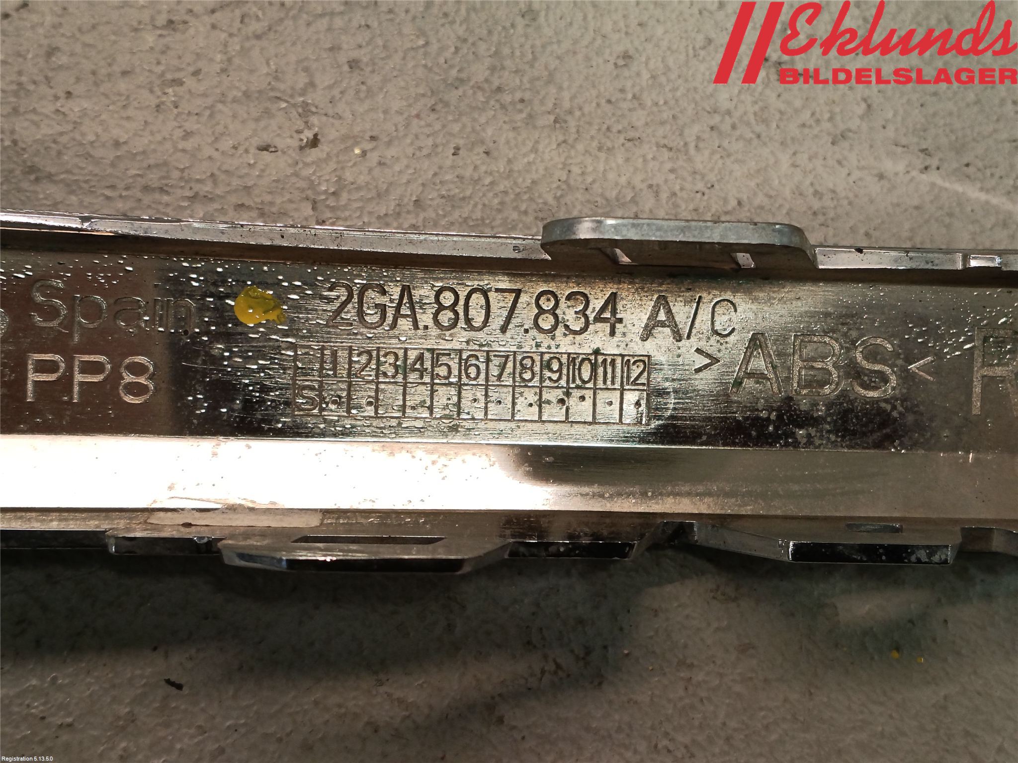 Volkswagen VW T-ROC 18- Stöt Utfyllnad-List-Grill