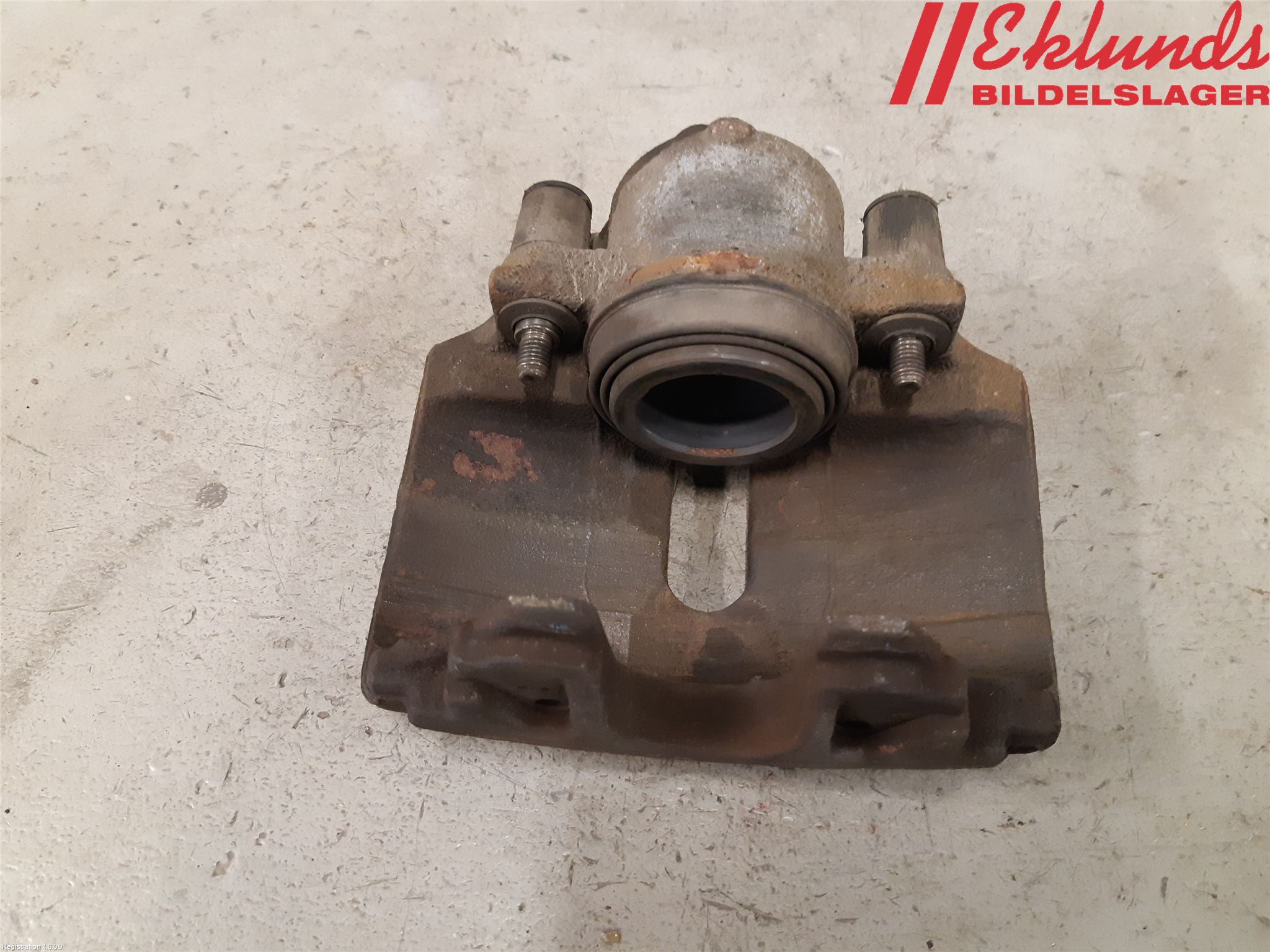 Volkswagen VW PASSAT 11-14 Bromsok Fram Vänster