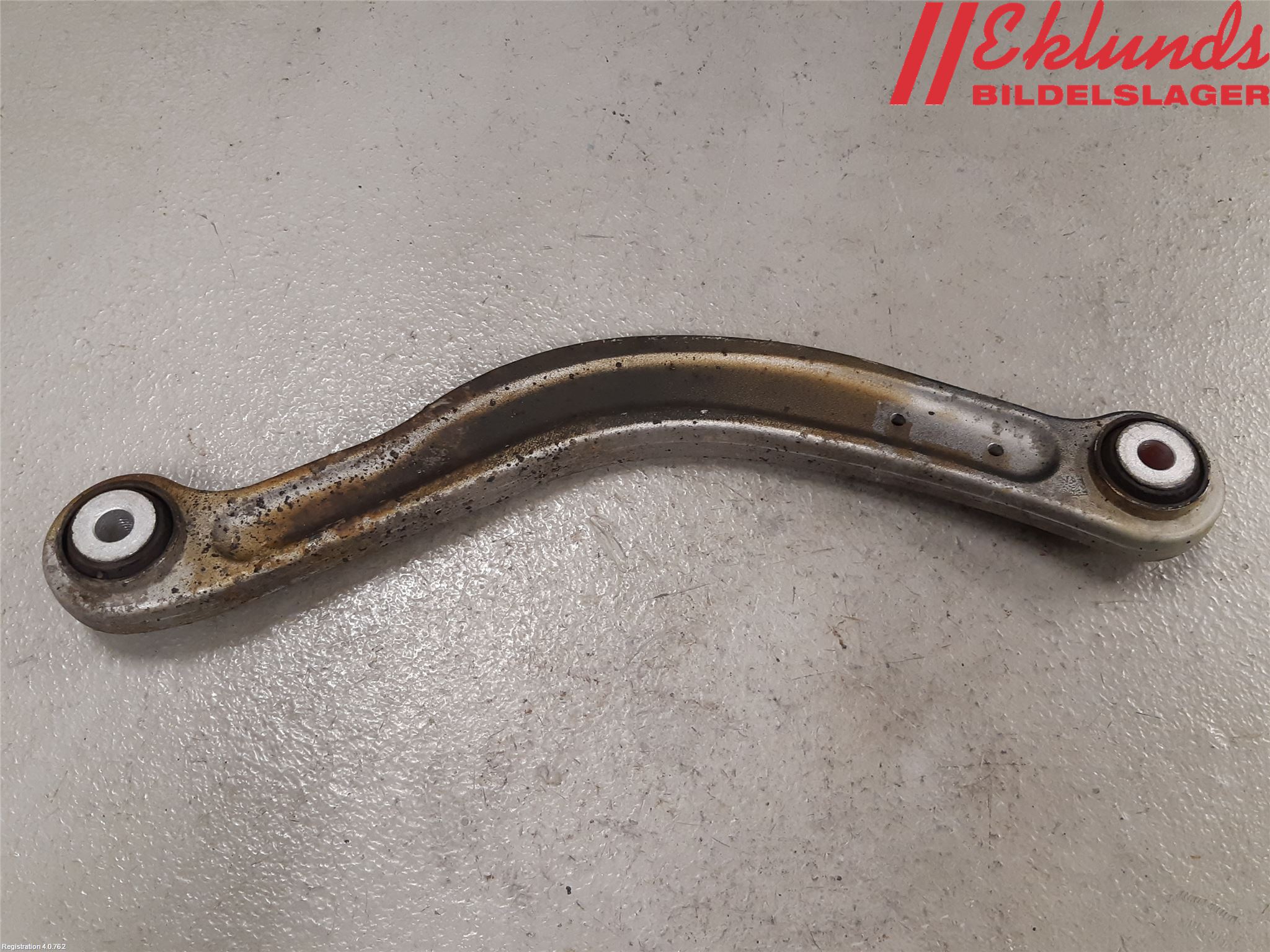 Mercedes-Benz MB E-KLASS (W213) 16-23 Bärarm Bak Övre Vänster