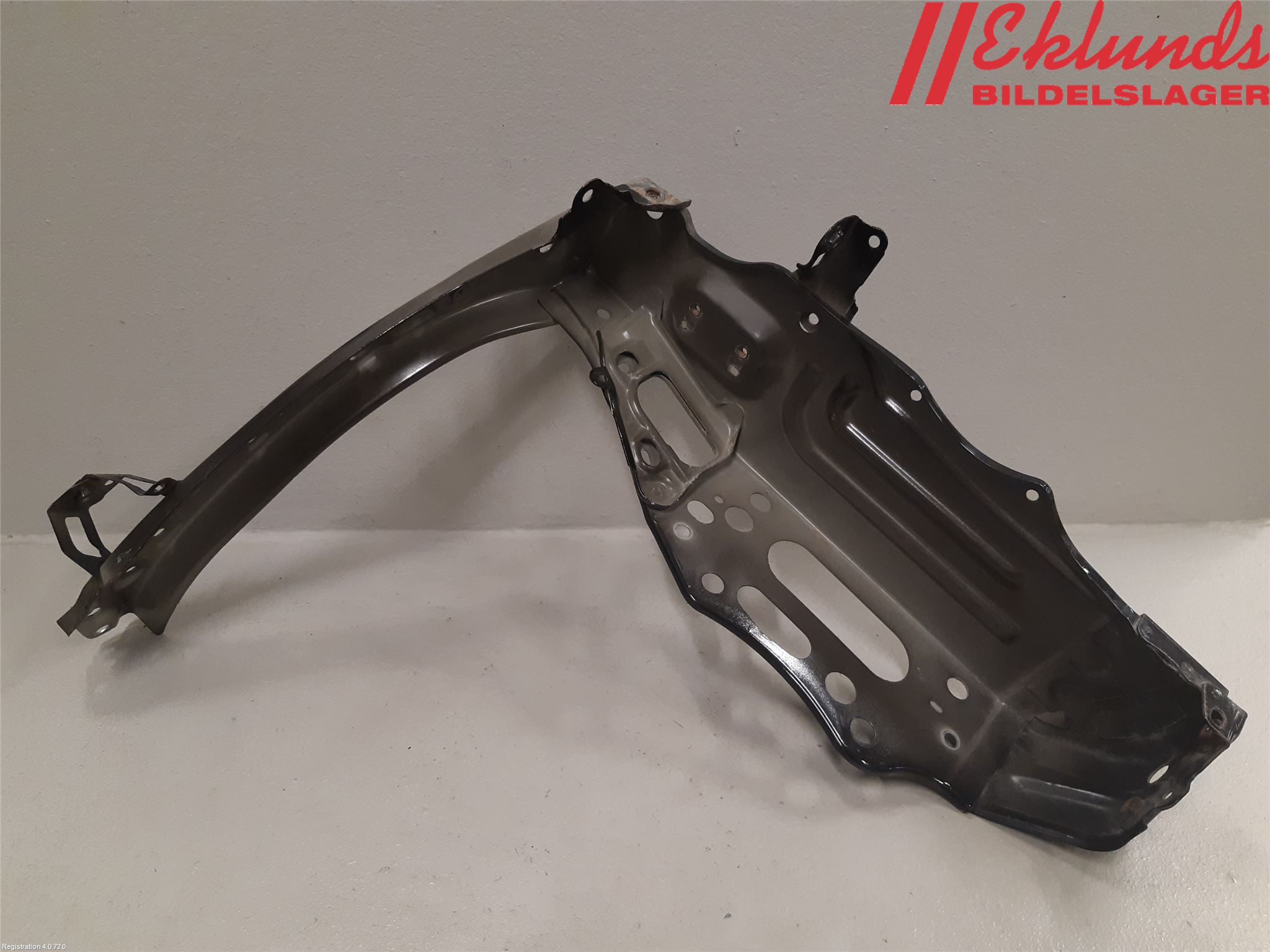 Lexus GS 300/430/450H 05-12 Kylarfäste-Ram-Balk