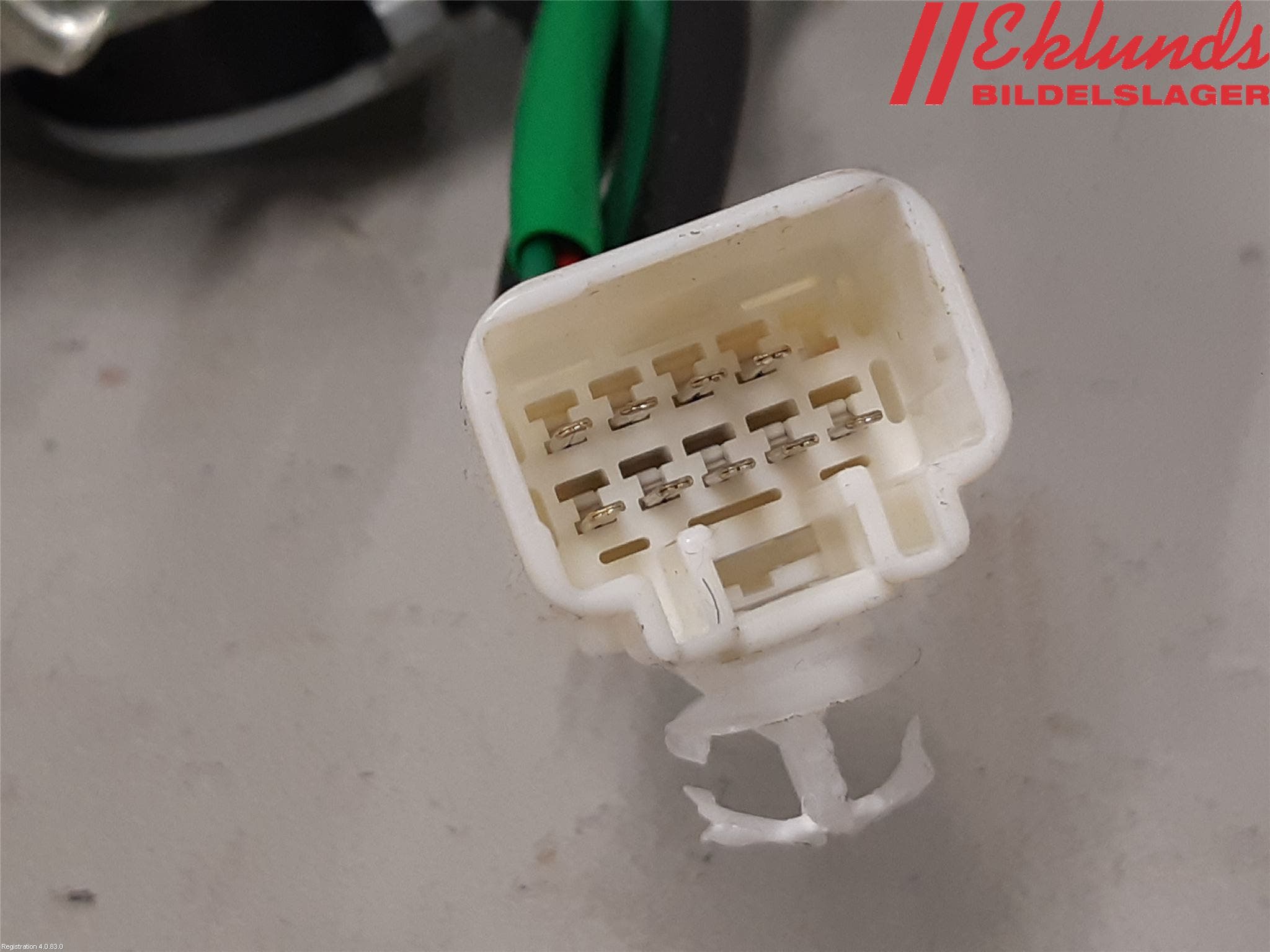 Mitsubishi OUTLANDER 13-21 Låskista Baklucka