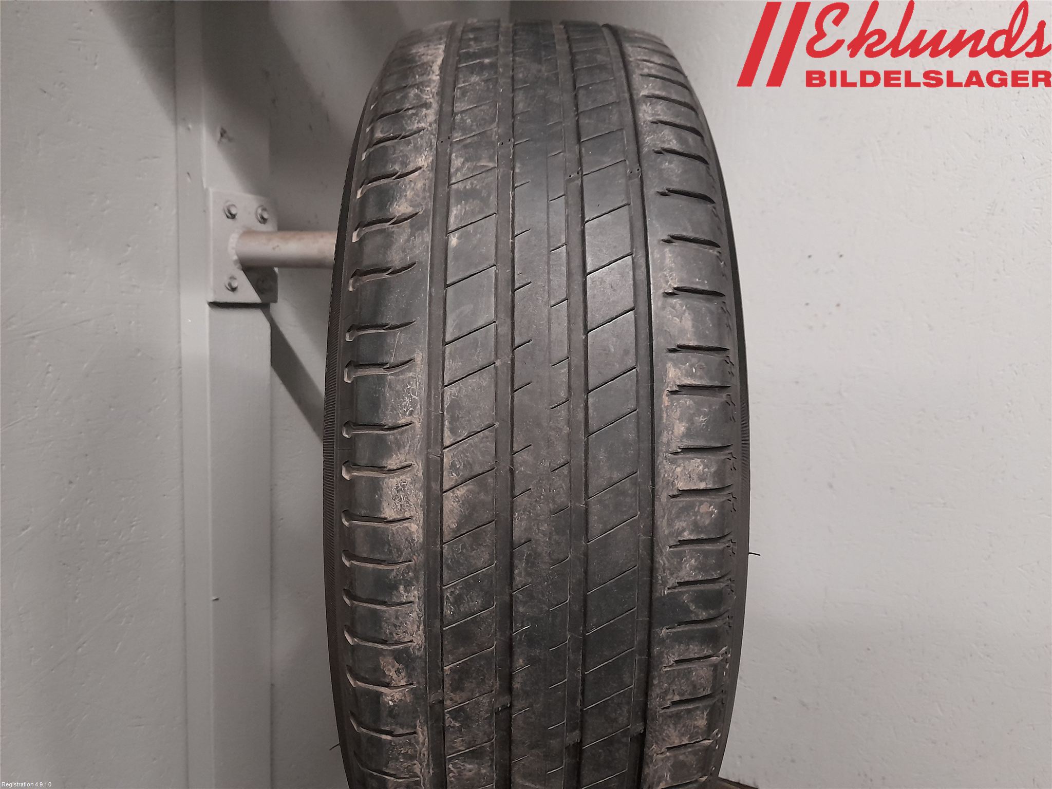 Volvo XC40/RECHARGE 18- Sommardäck Alumfälg 4St