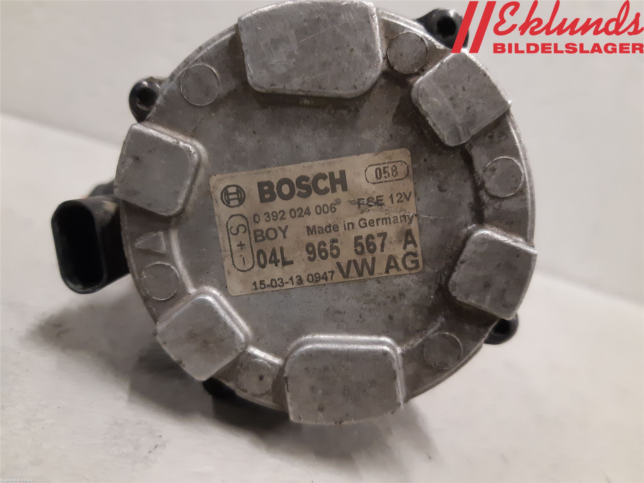 Volkswagen VW PASSAT 15-19 Vattenpump