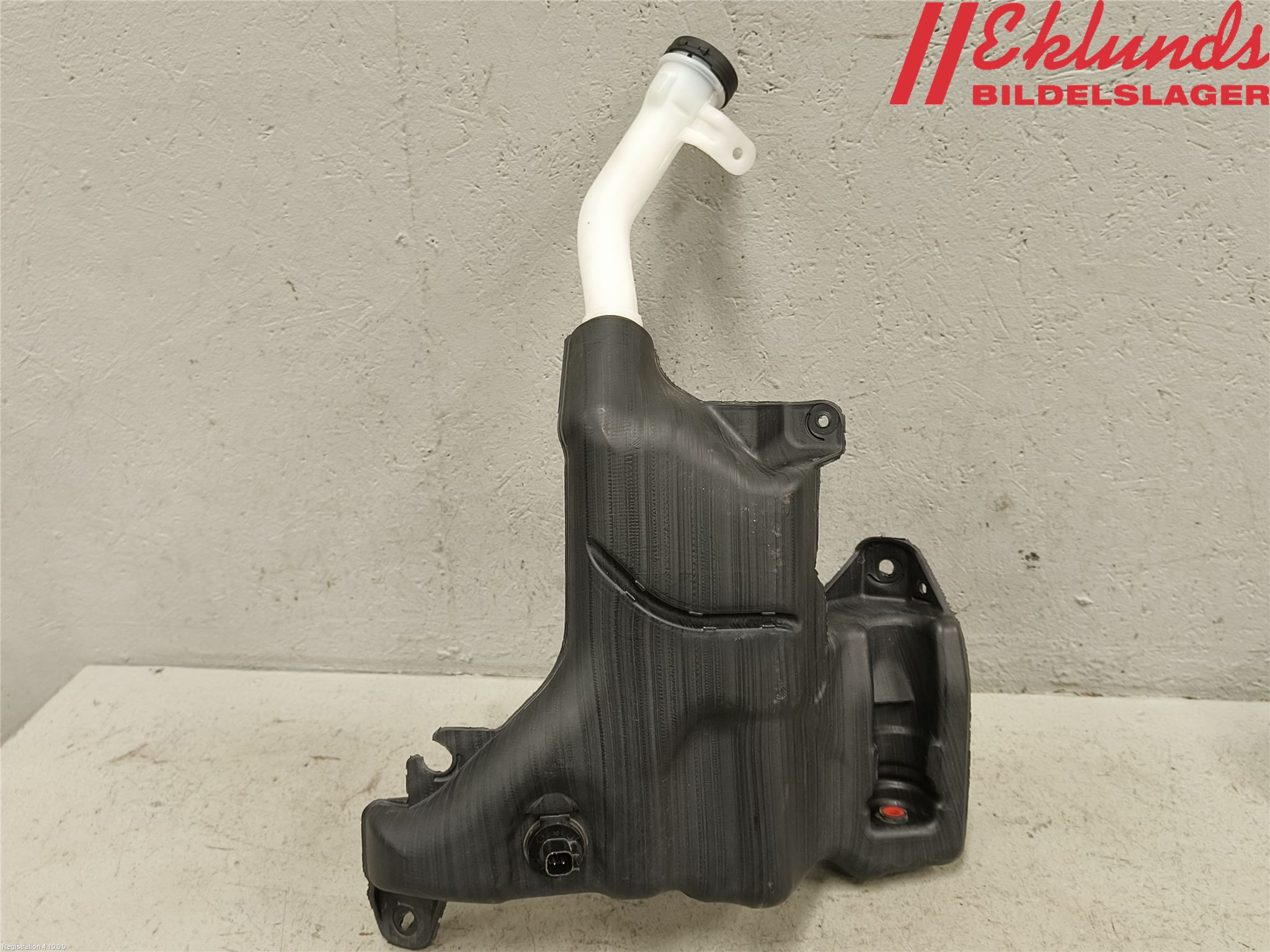 Opel INSIGNIA 17- Spolartank Vindruta