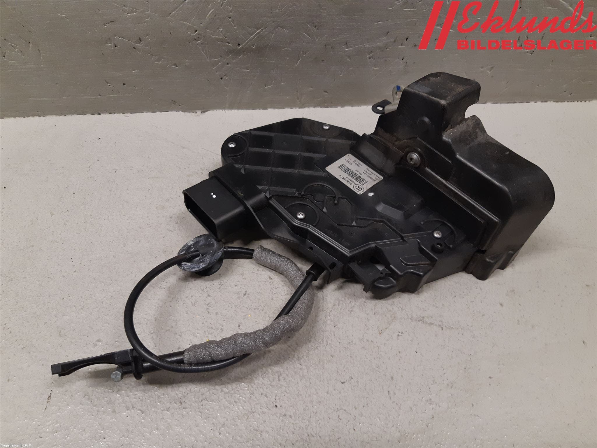 Volvo V70 08-13 Låskista-Dörrlås