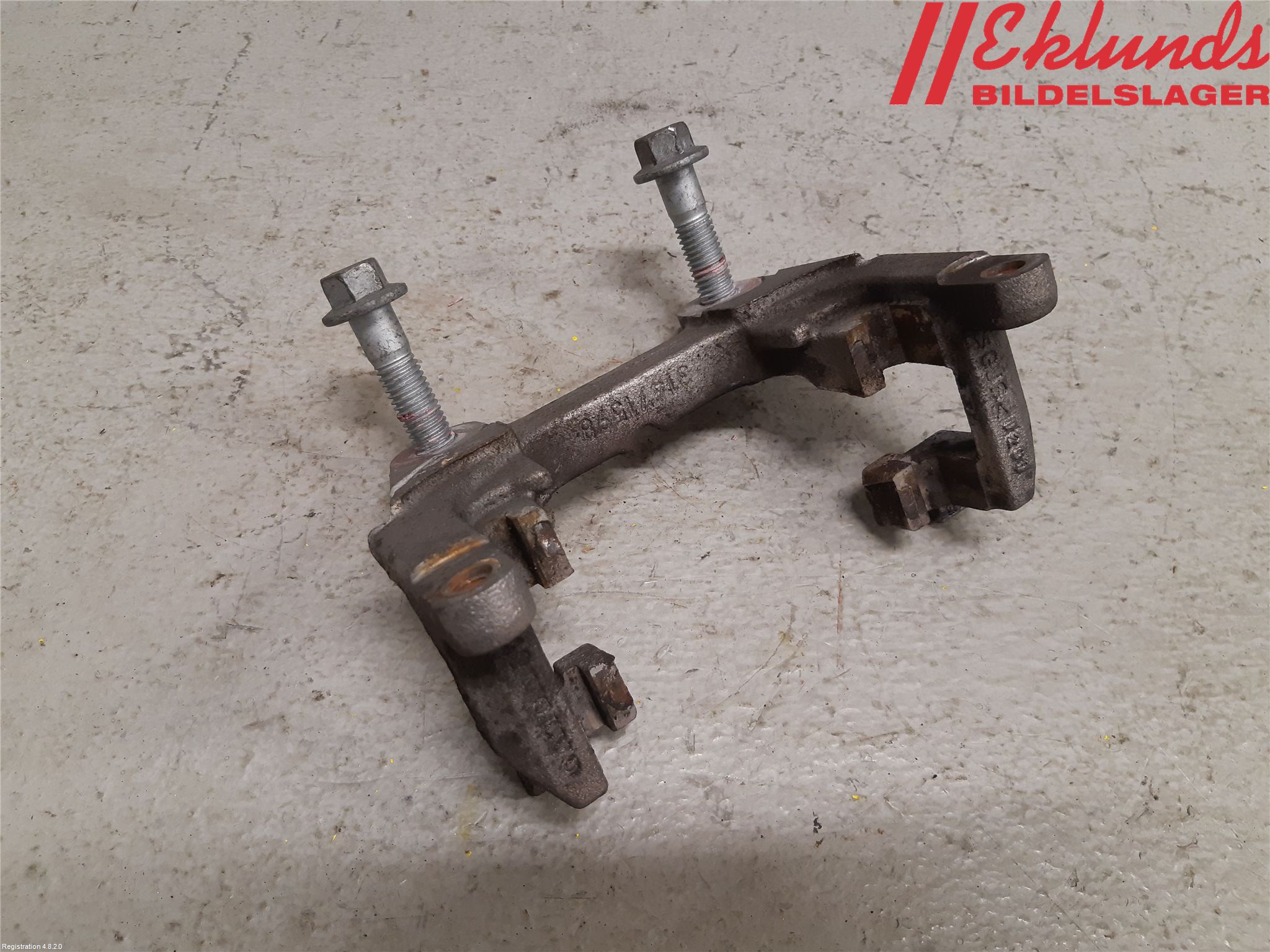 Volvo XC90/RECHARGE 16- Bromsokshållare