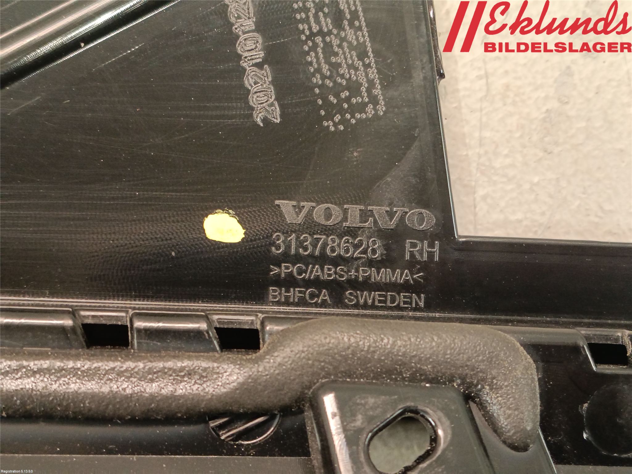 Volvo V90 CROSS COUNTRY 17->> Dörr Dekorlist Bak Hö