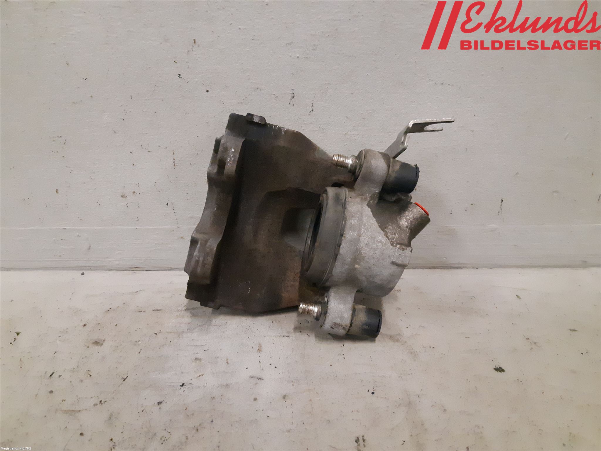 Audi A4/S4 B9 16-19 Bromsok Fram Höger