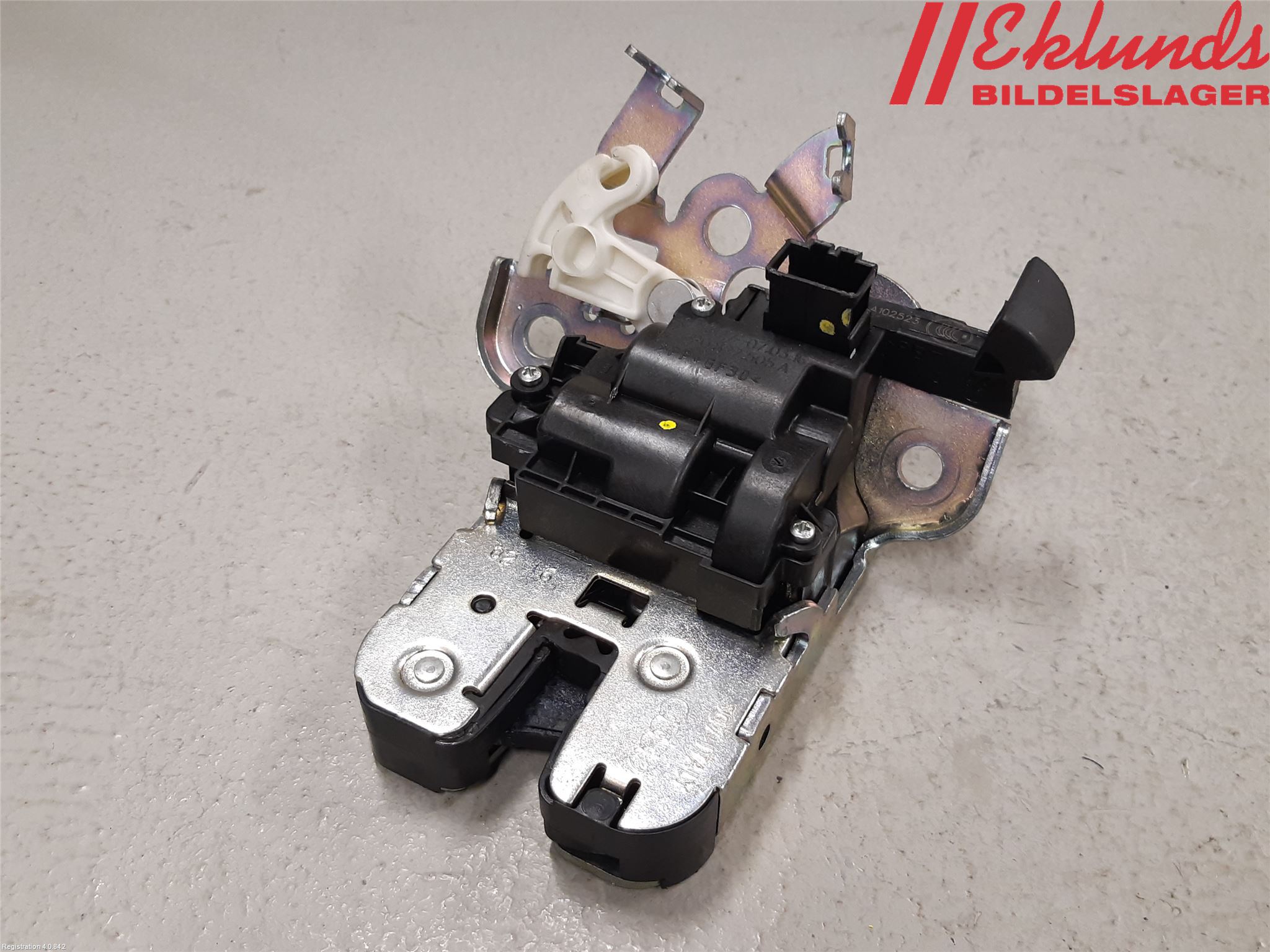 Audi A3/S3 8V 13-20 Låskista Baklucka