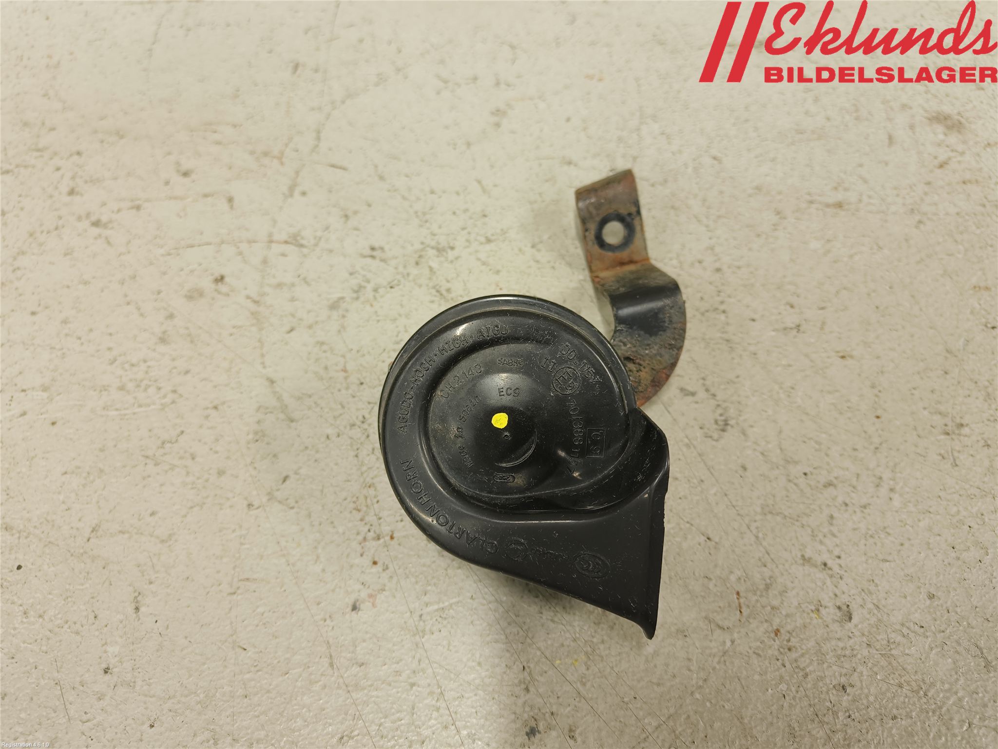 Nissan QASHQAI 14-17 Signalhorn