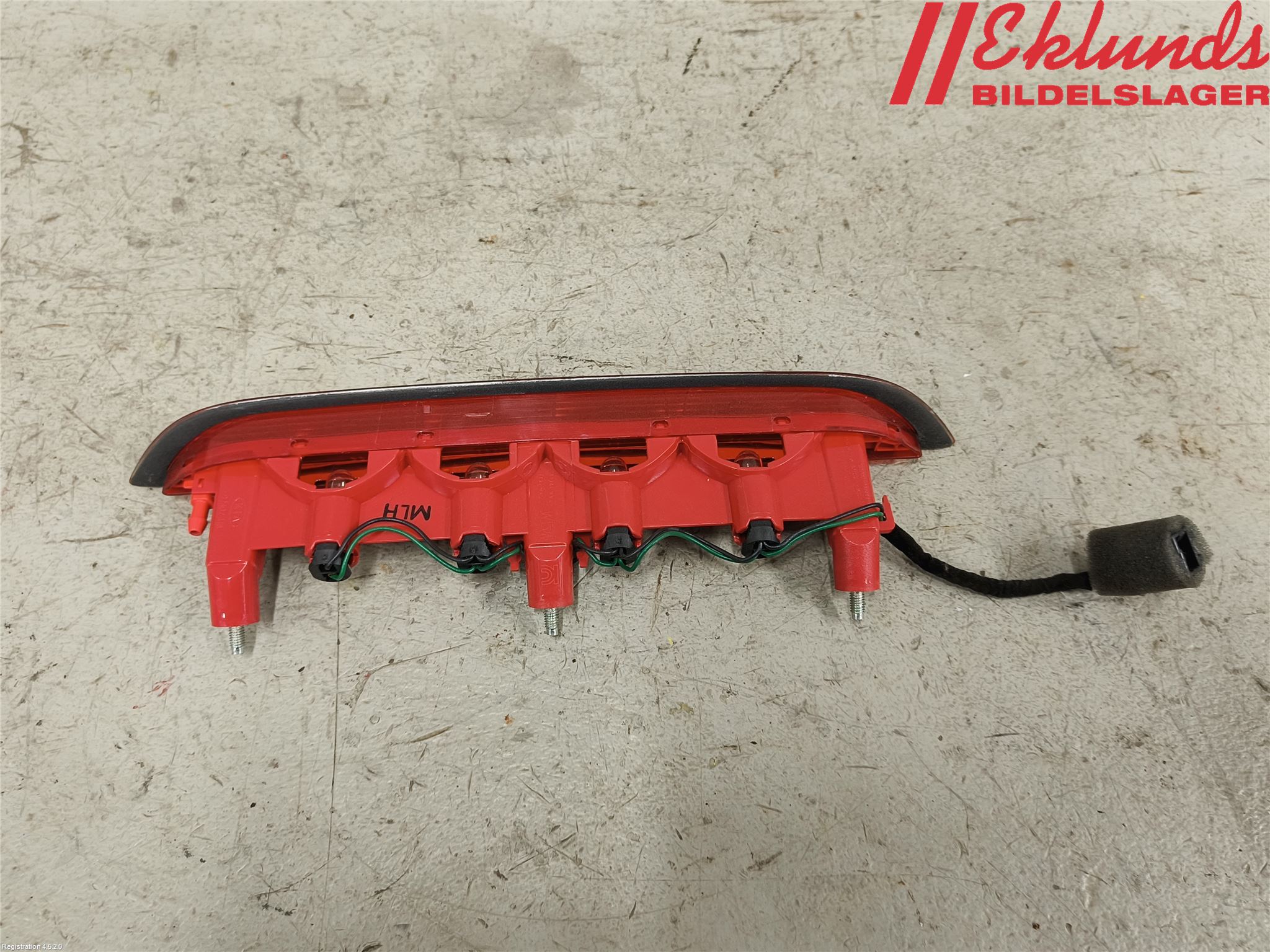 Kia RIO 17- Bromsljus Bakruta