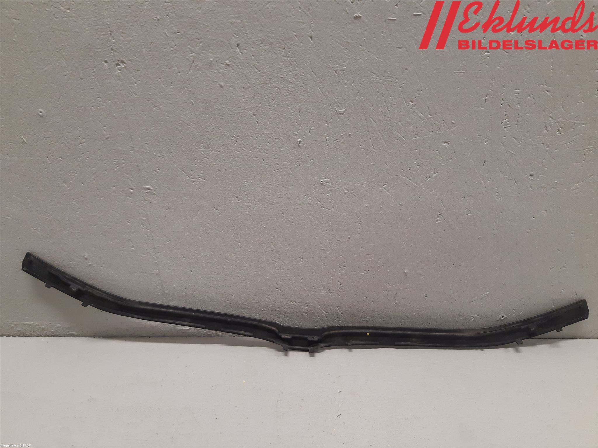 BMW 5 E60/61 Sed/Tou 02-10 Stöt Utfyllnad-List-Grill