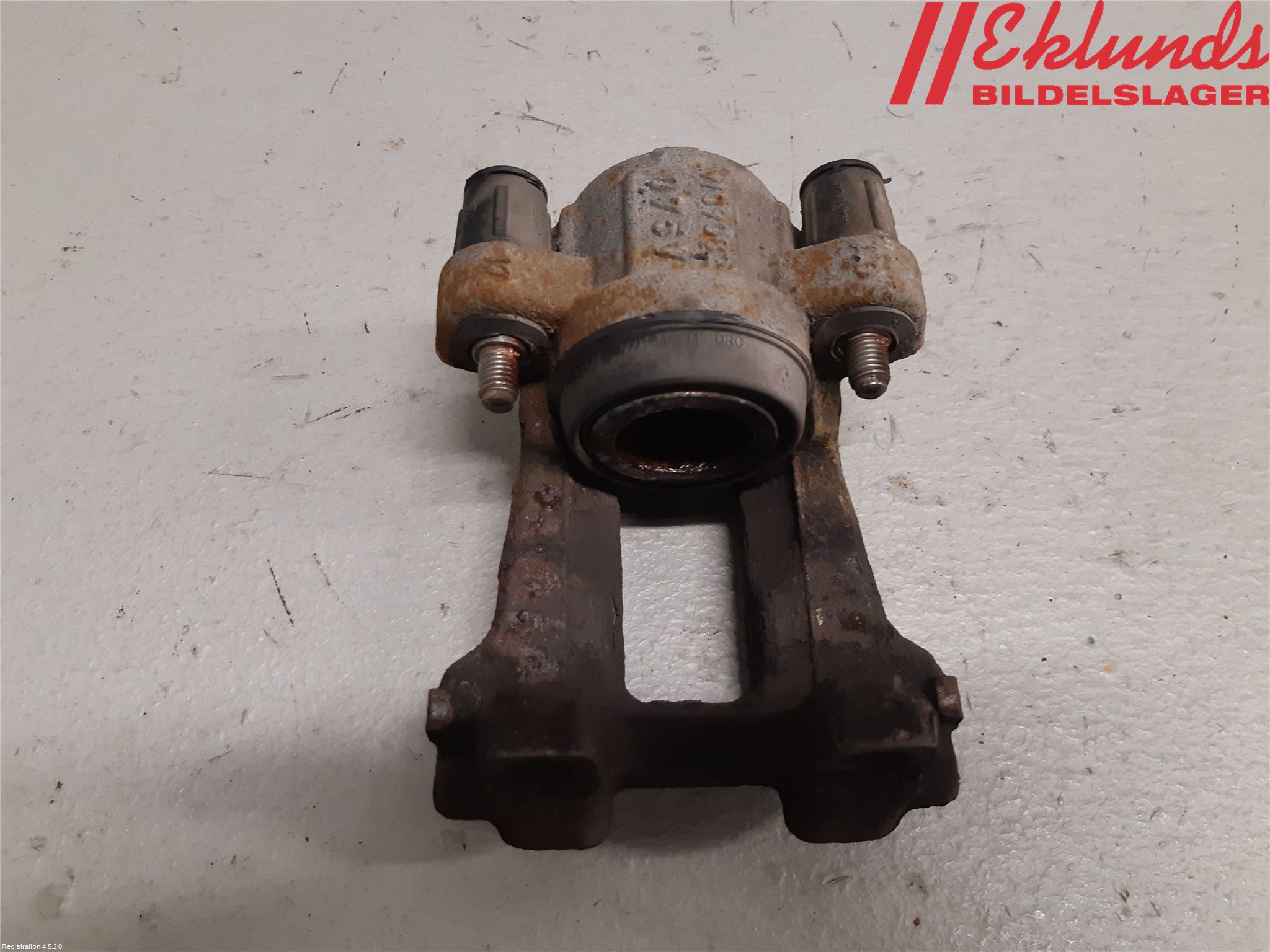 BMW 3 F30/F31/F80 12-19 Bromsok Bak Höger
