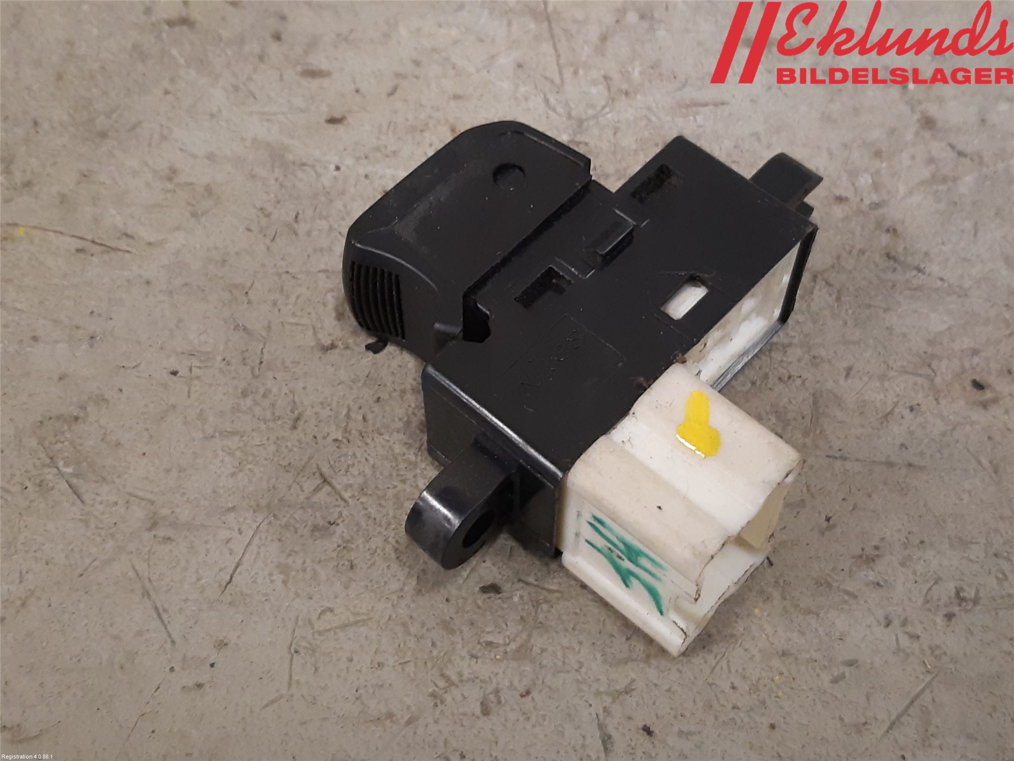 Nissan E-NV200/EVALIA Strömställare Elhiss