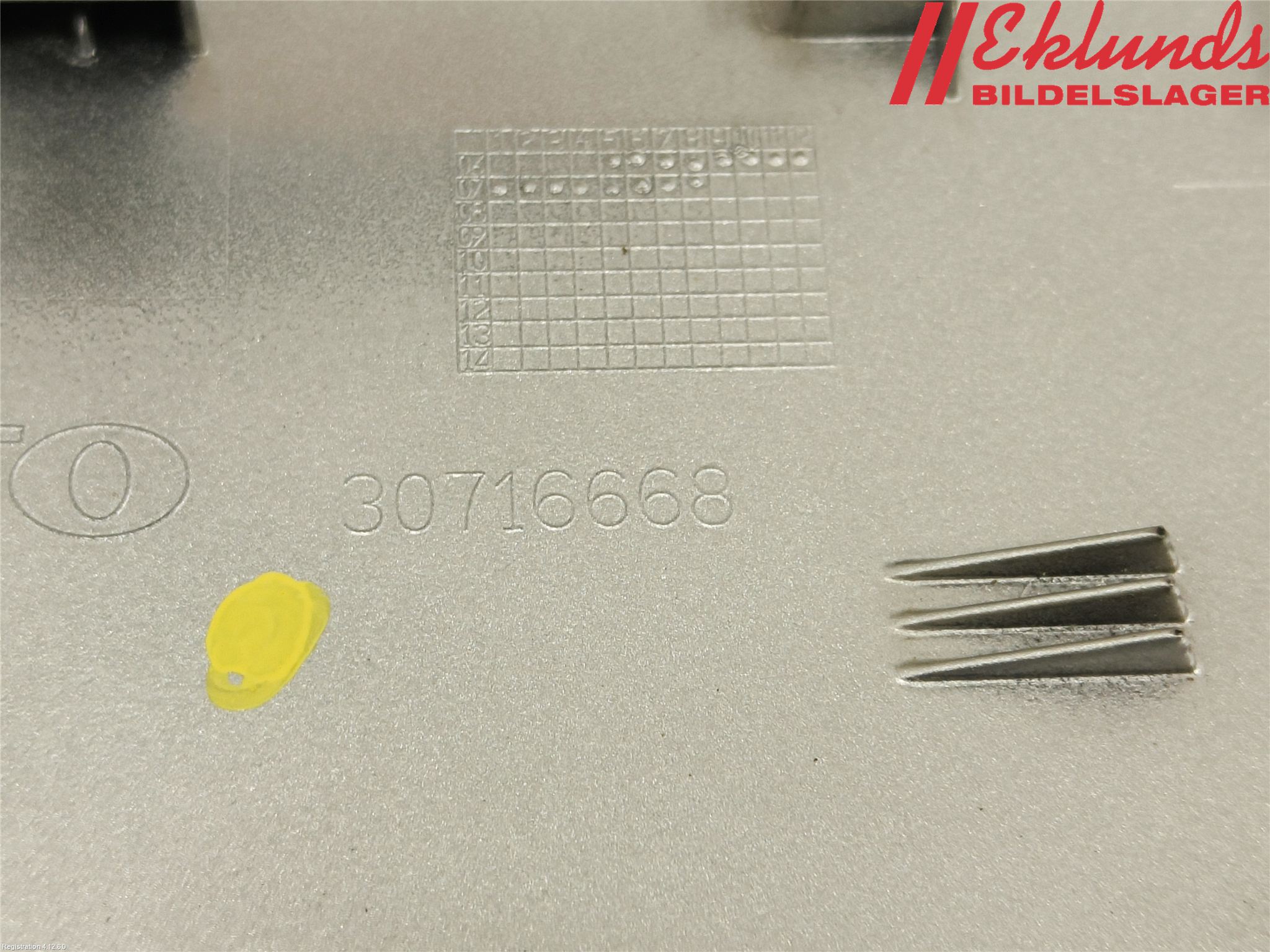 Volvo V70 08-13 Tanklucka