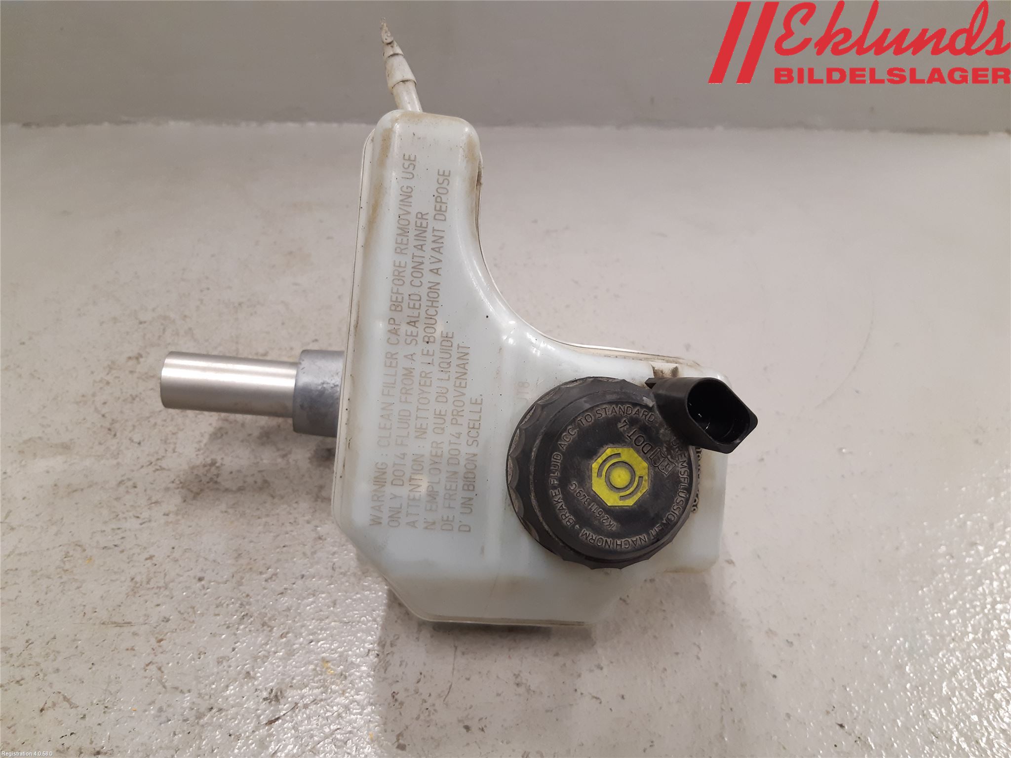 Volkswagen VW PASSAT 11-14 Broms Huvudcylinder