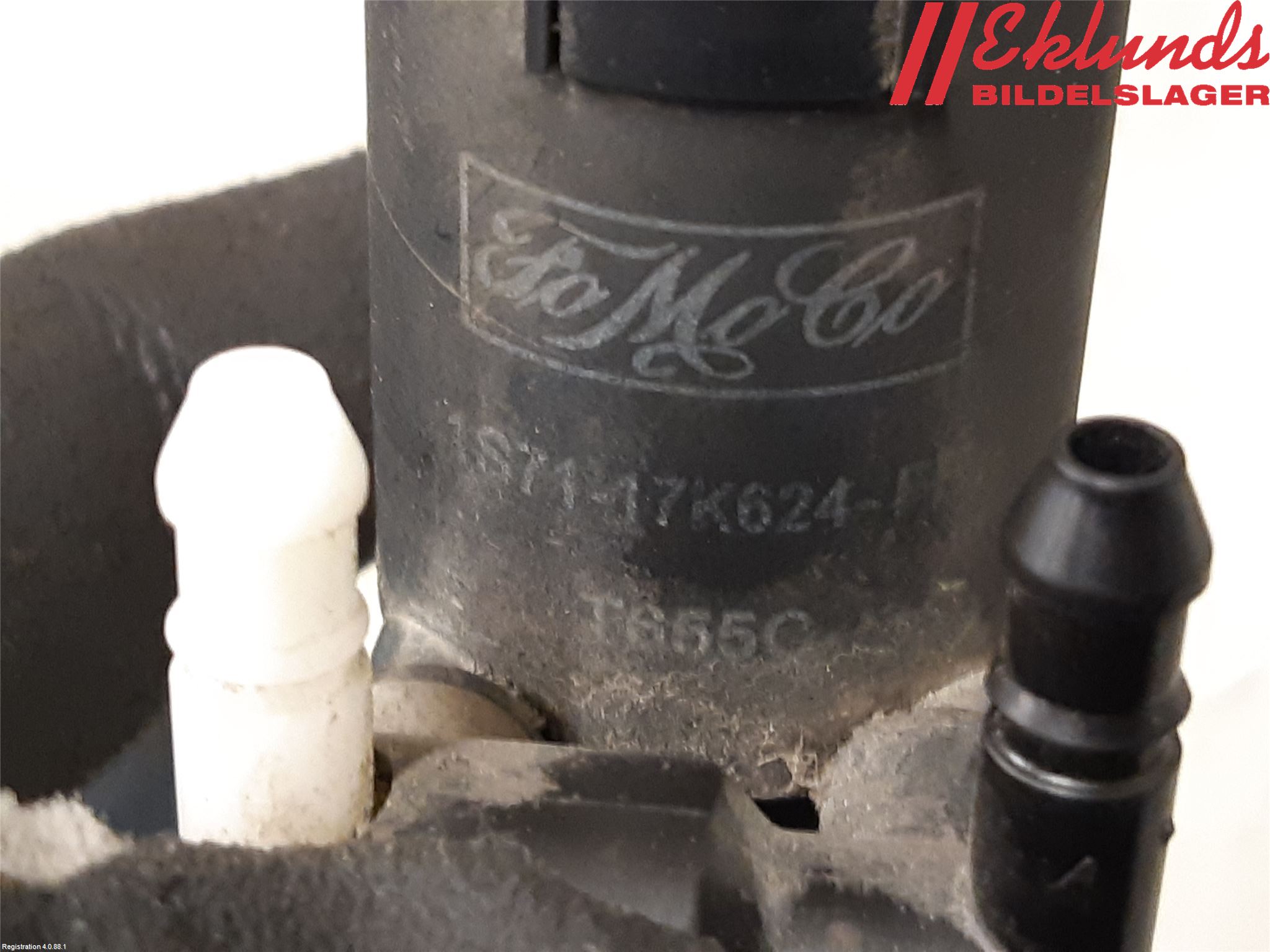 Volvo V70 08-13 Spolarpump Vindruta