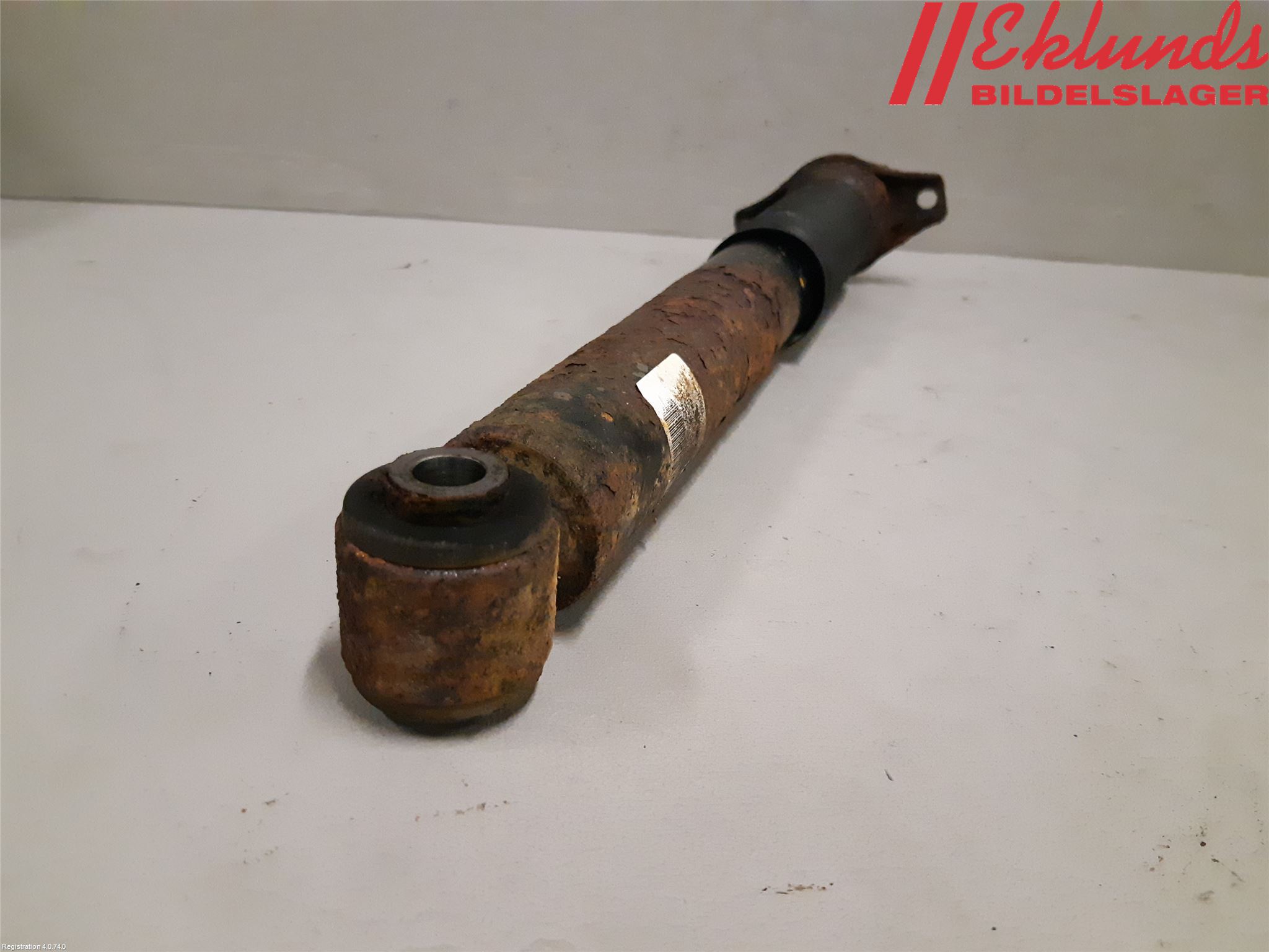 Volvo V70 08-13 Stötdämpare Bak