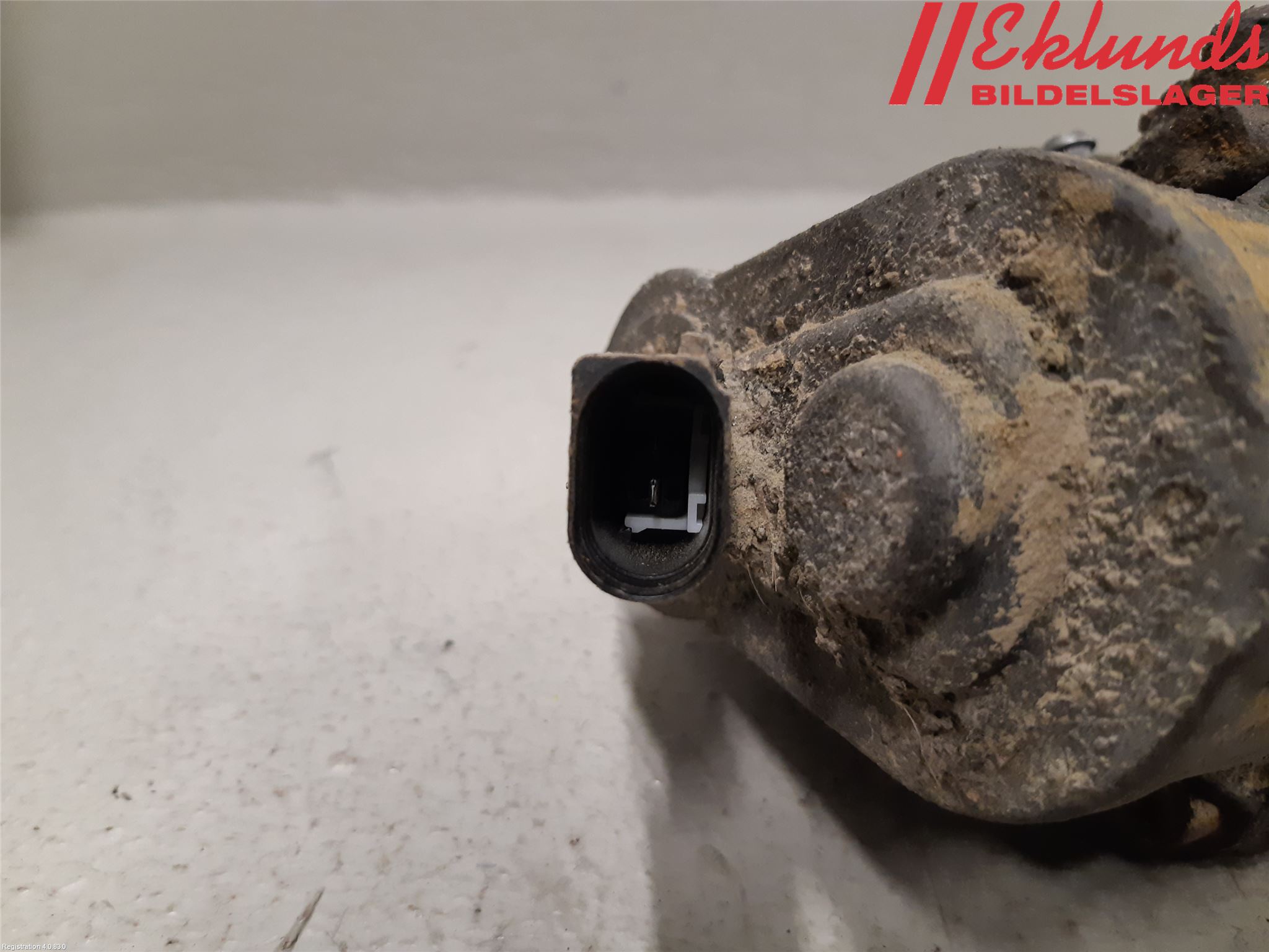 Volkswagen VW PASSAT 11-14 Bromsok Bak Vänster