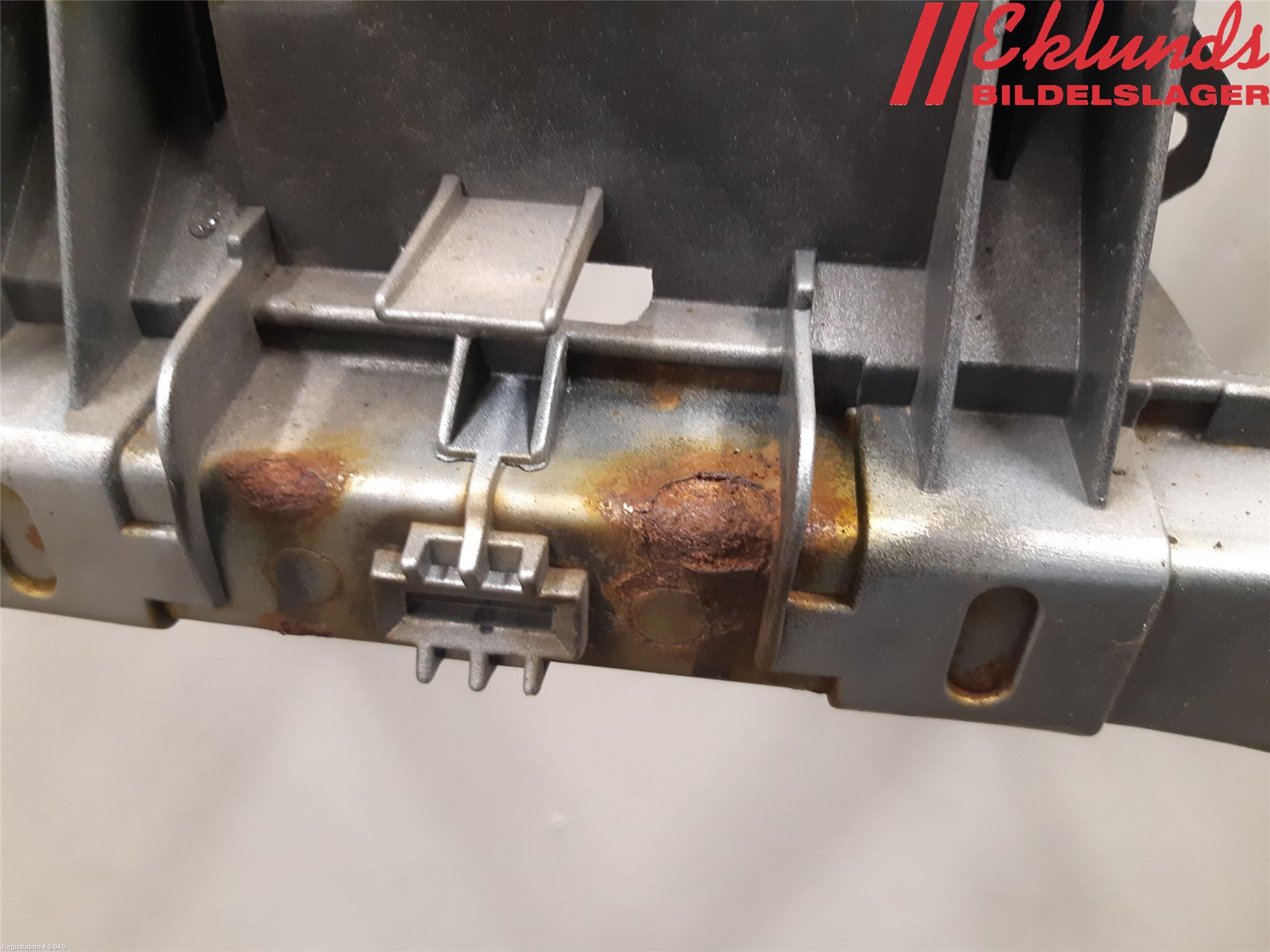 Ford MONDEO 07-15 Frontplåt