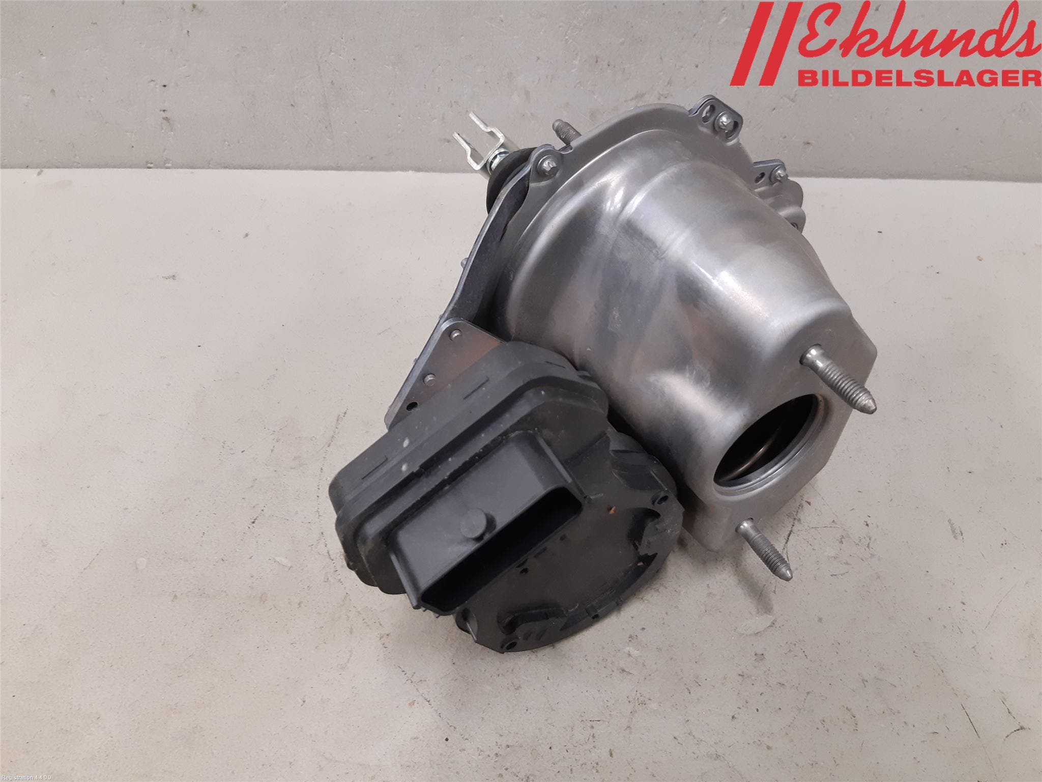 Toyota YARIS XP21 20- Bromsservo