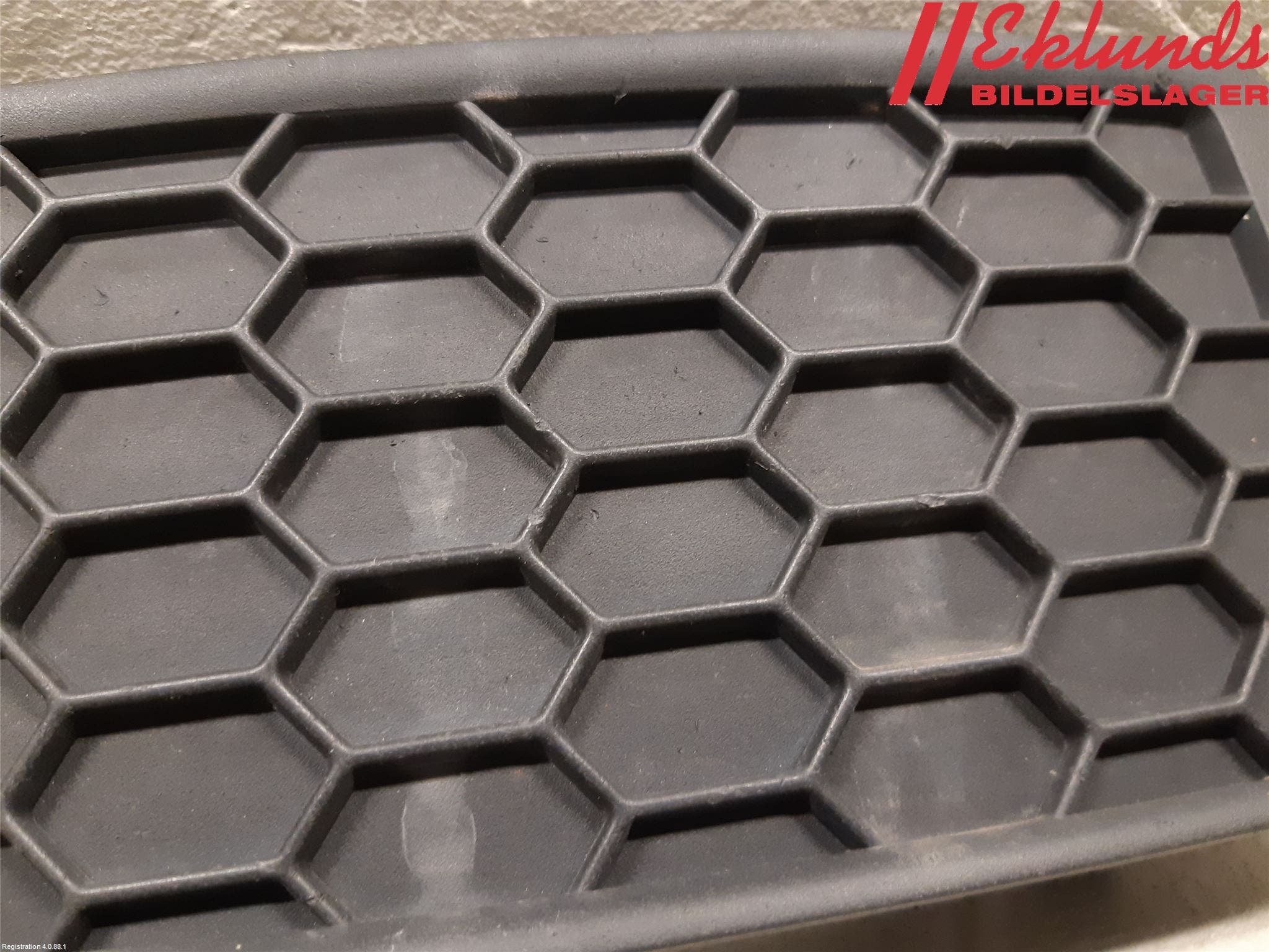 Volvo S80 07-13 Dimljussarg Fram