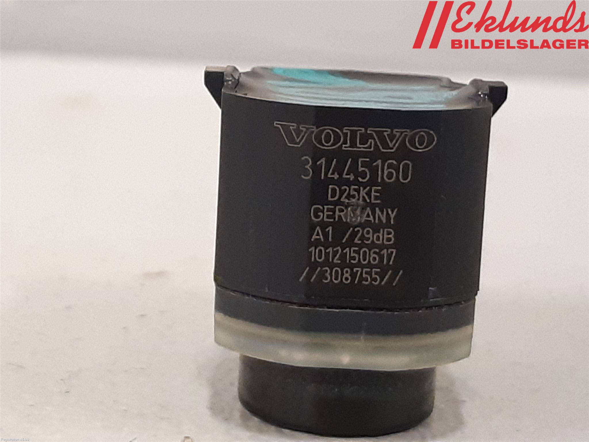 Volvo V60 CROSS COUNTRY 16-18 Parkeringshjälp Backsensor
