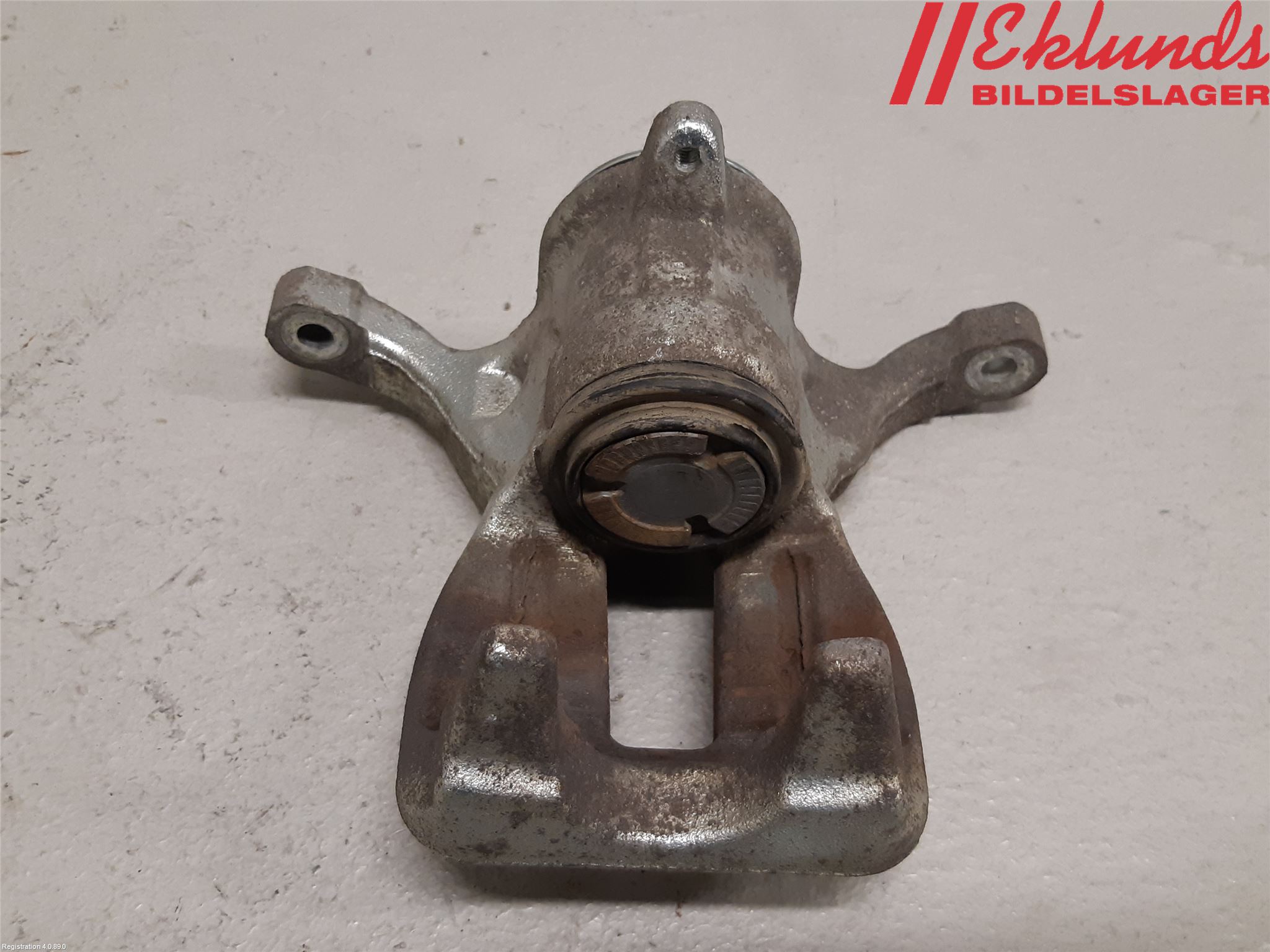 Toyota C-HR 16-23 Bromsok Bak Höger
