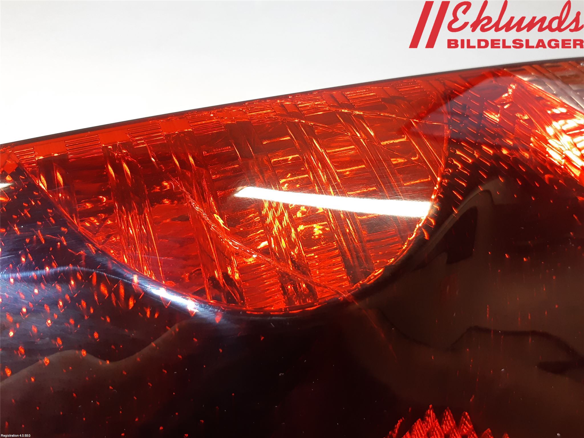 Nissan NOTE E11 06-14 Bakljus Vänster