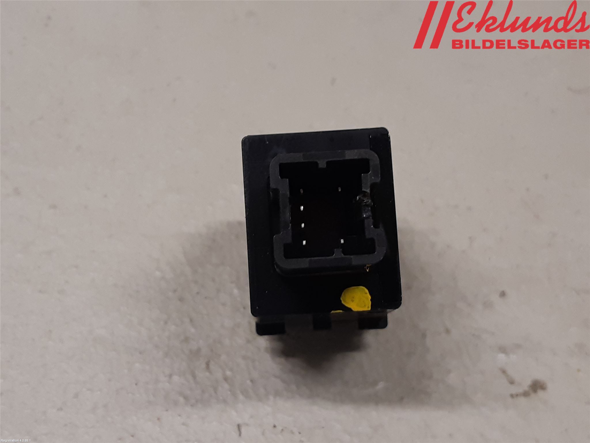 Subaru OUTBACK 15-20 Strömställare Övrigt