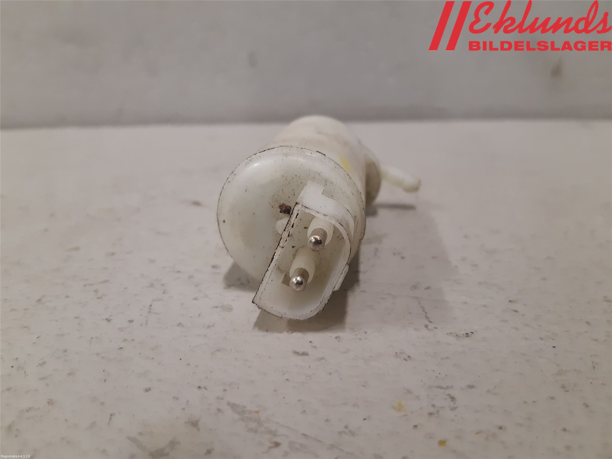 Volvo 940 91-98 Spolarpump Vindruta