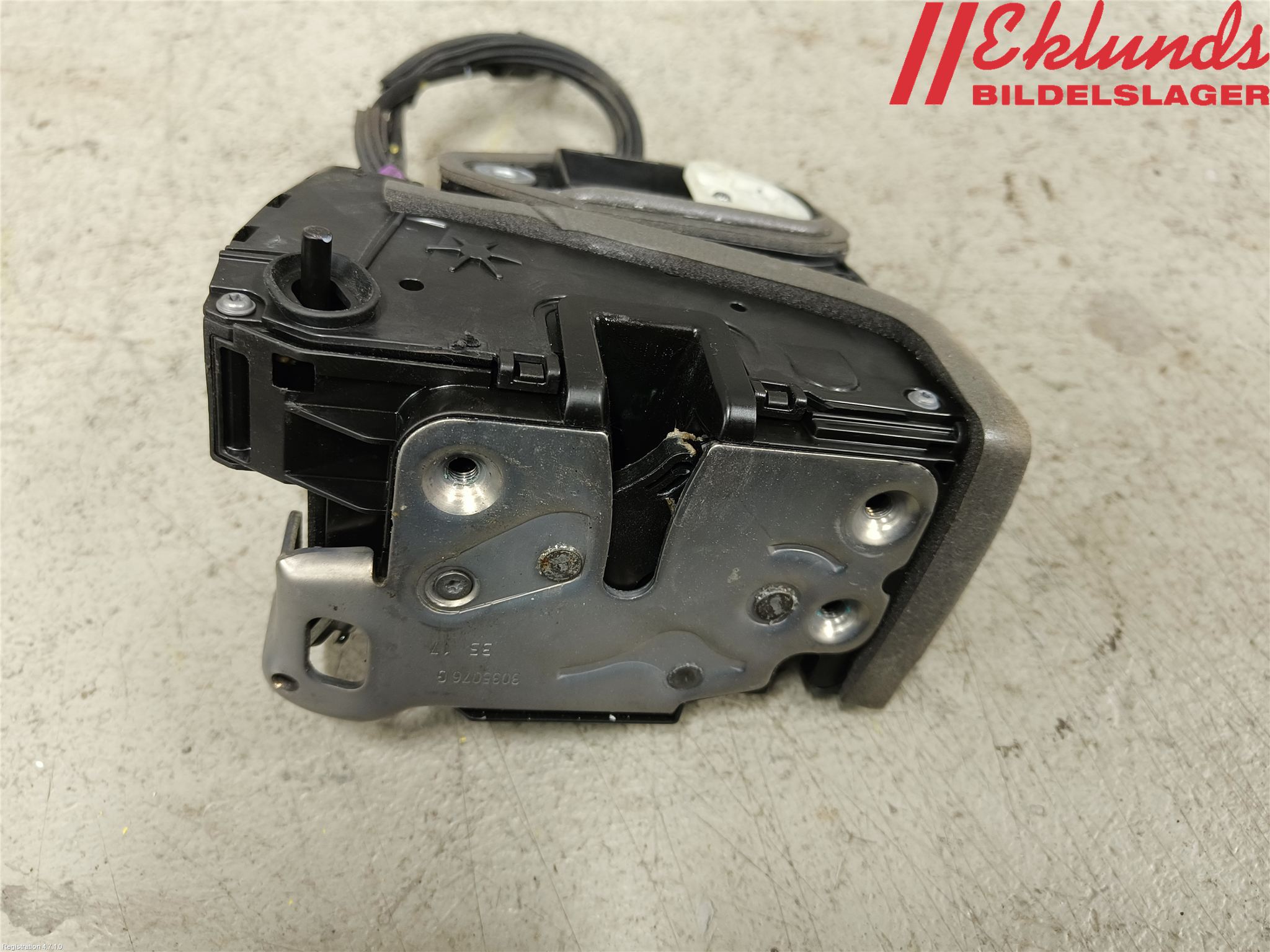 Opel INSIGNIA 17- Låskista-Dörrlås