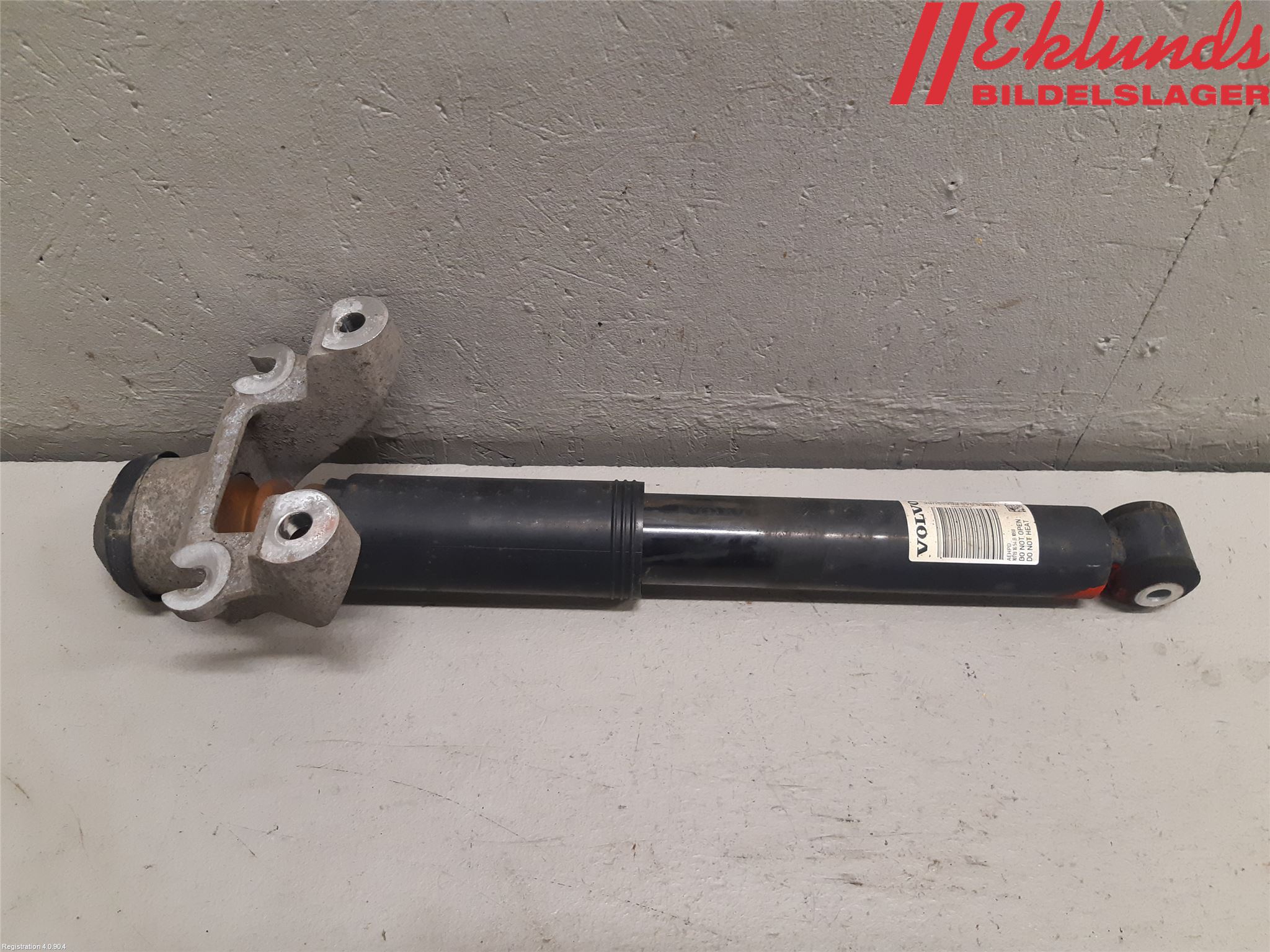 Volvo XC60 18- Stötdämpare Bak
