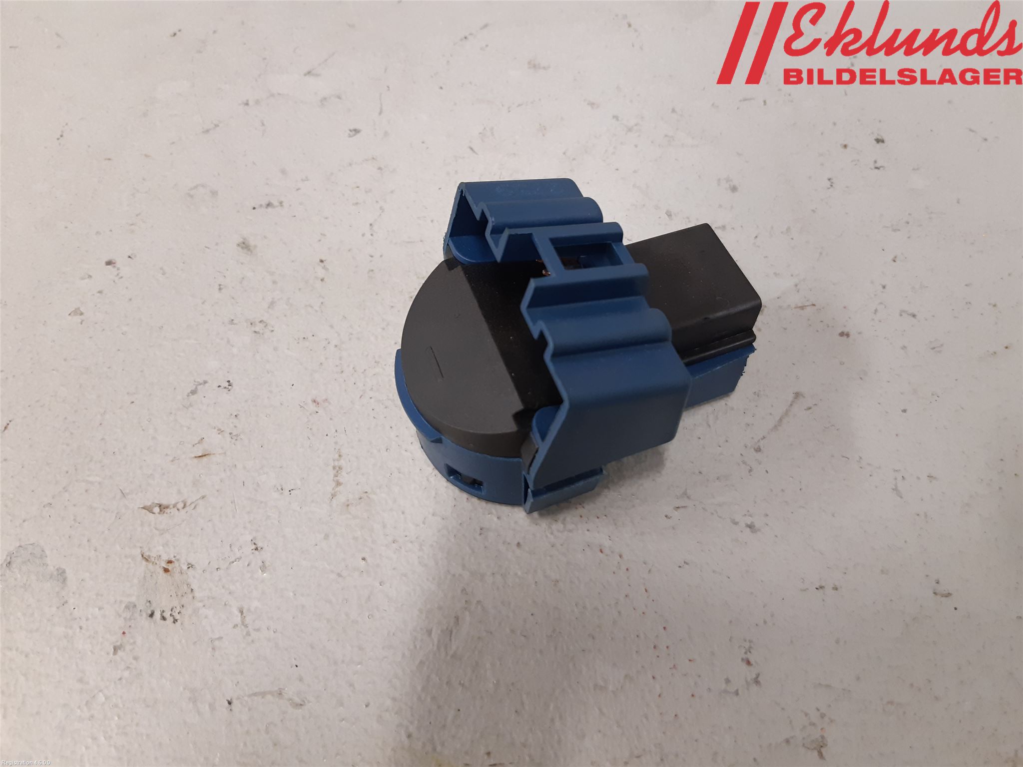 Ford TRANSIT/TOURNEO CONNECT 13-22 Rattlåskontaktdon